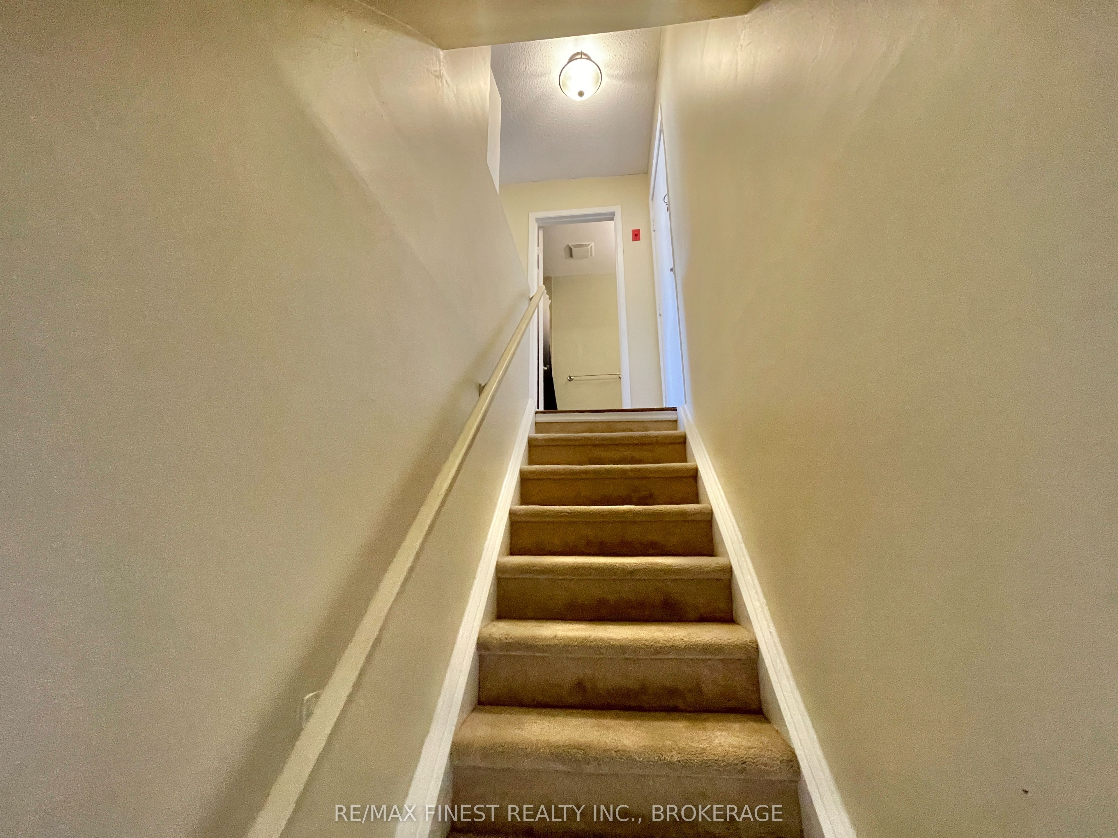 845 Milford Drive 313 Property Photo 8