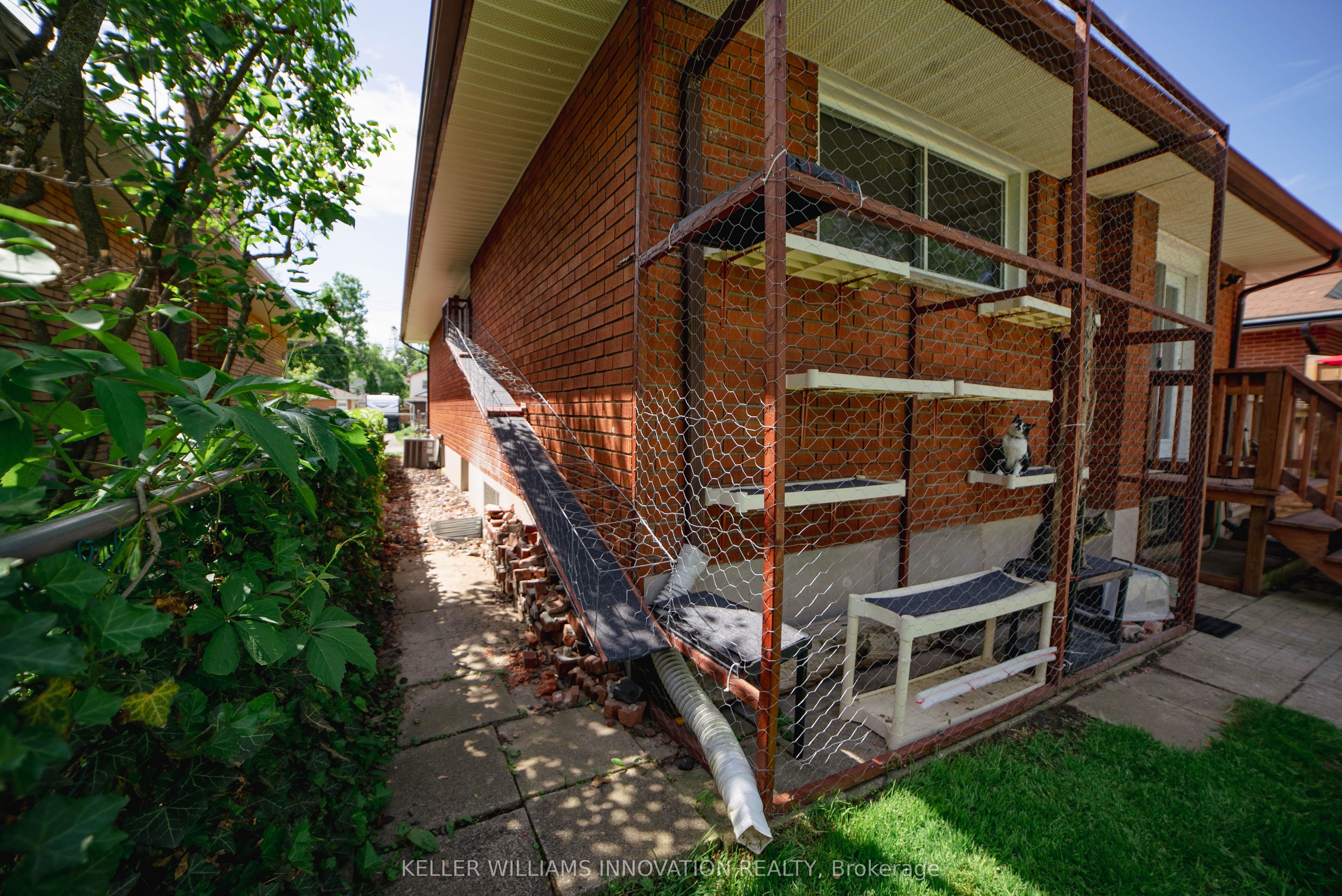 192 Glen Road Upper Property Photo 19