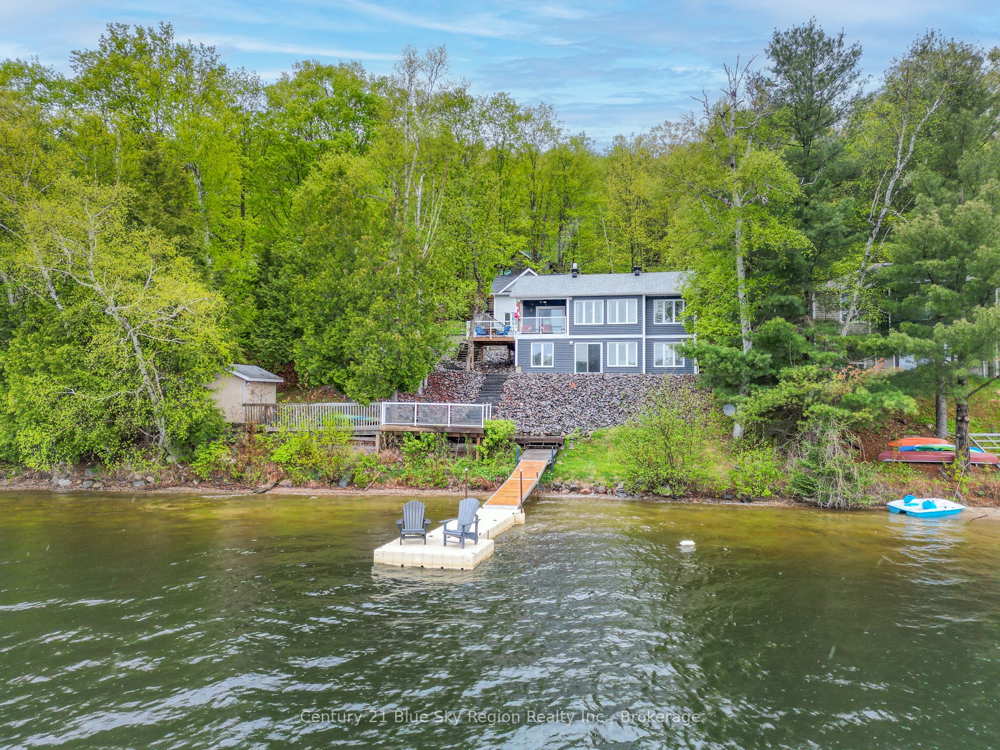 285 Northshore Road Property Photo 1