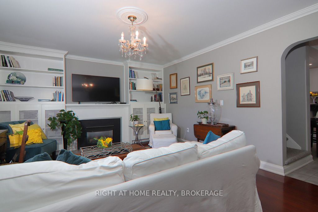368 Queenston Street Property Photo 17