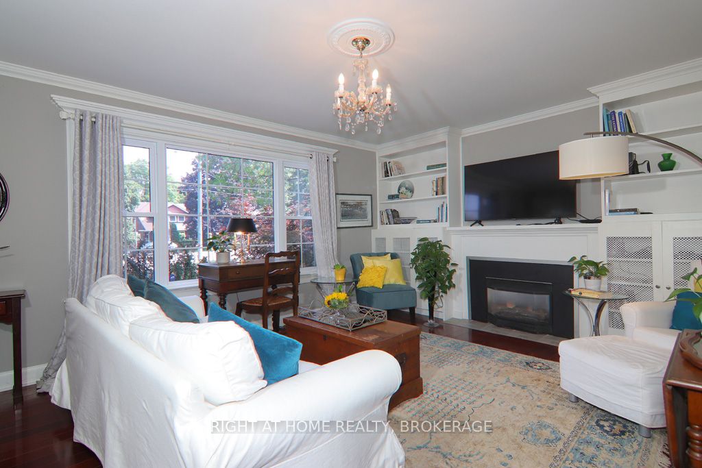 368 Queenston Street Property Photo 19