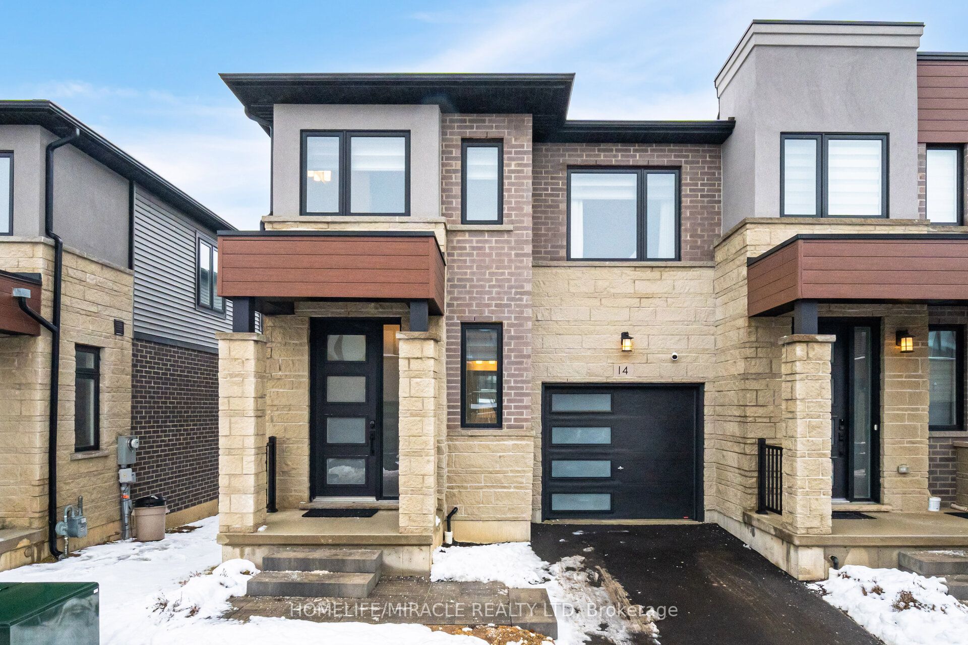 14 Southam Lane Property Photo 1