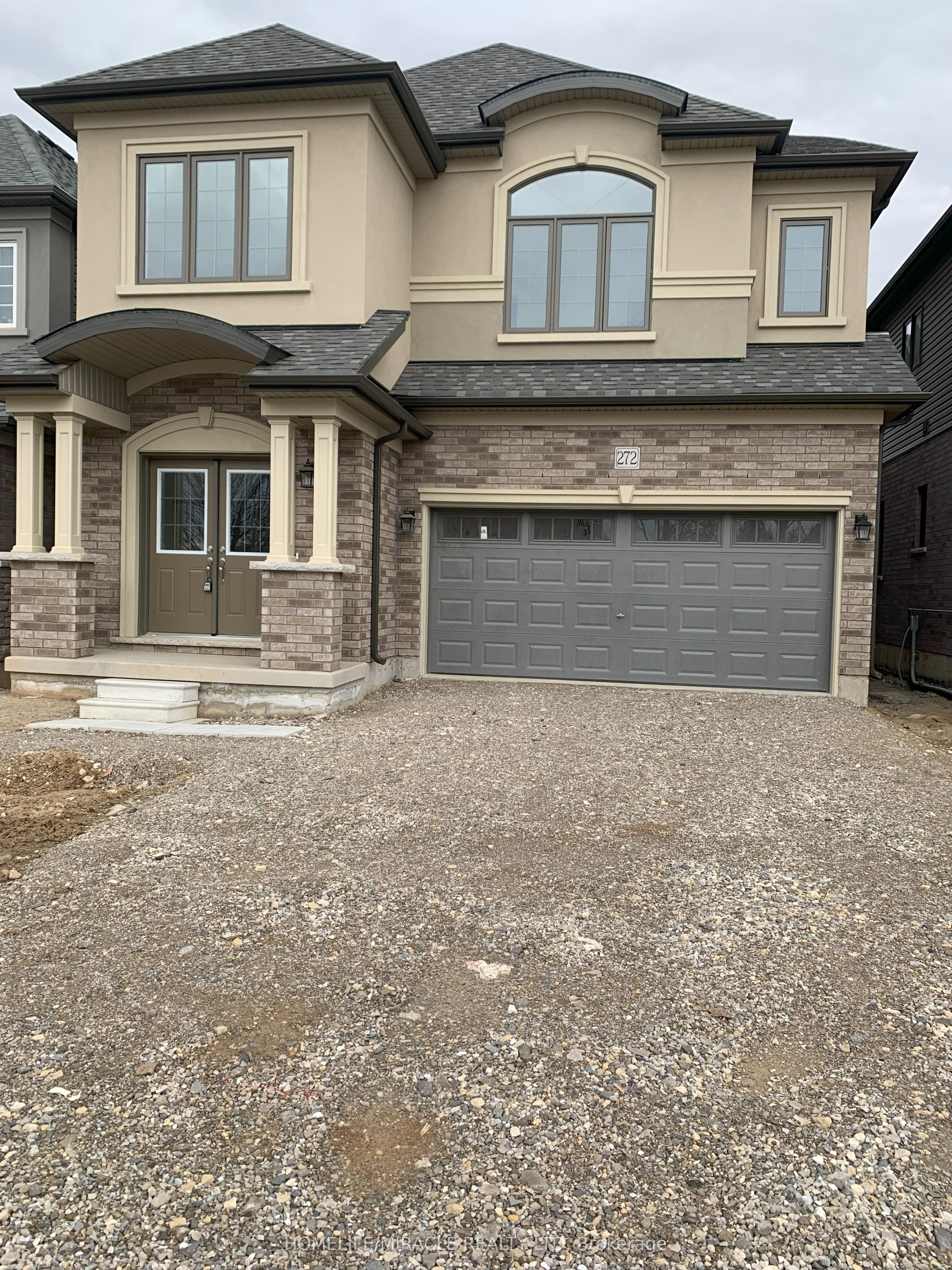 272 Pottruff Road Property Photo 1