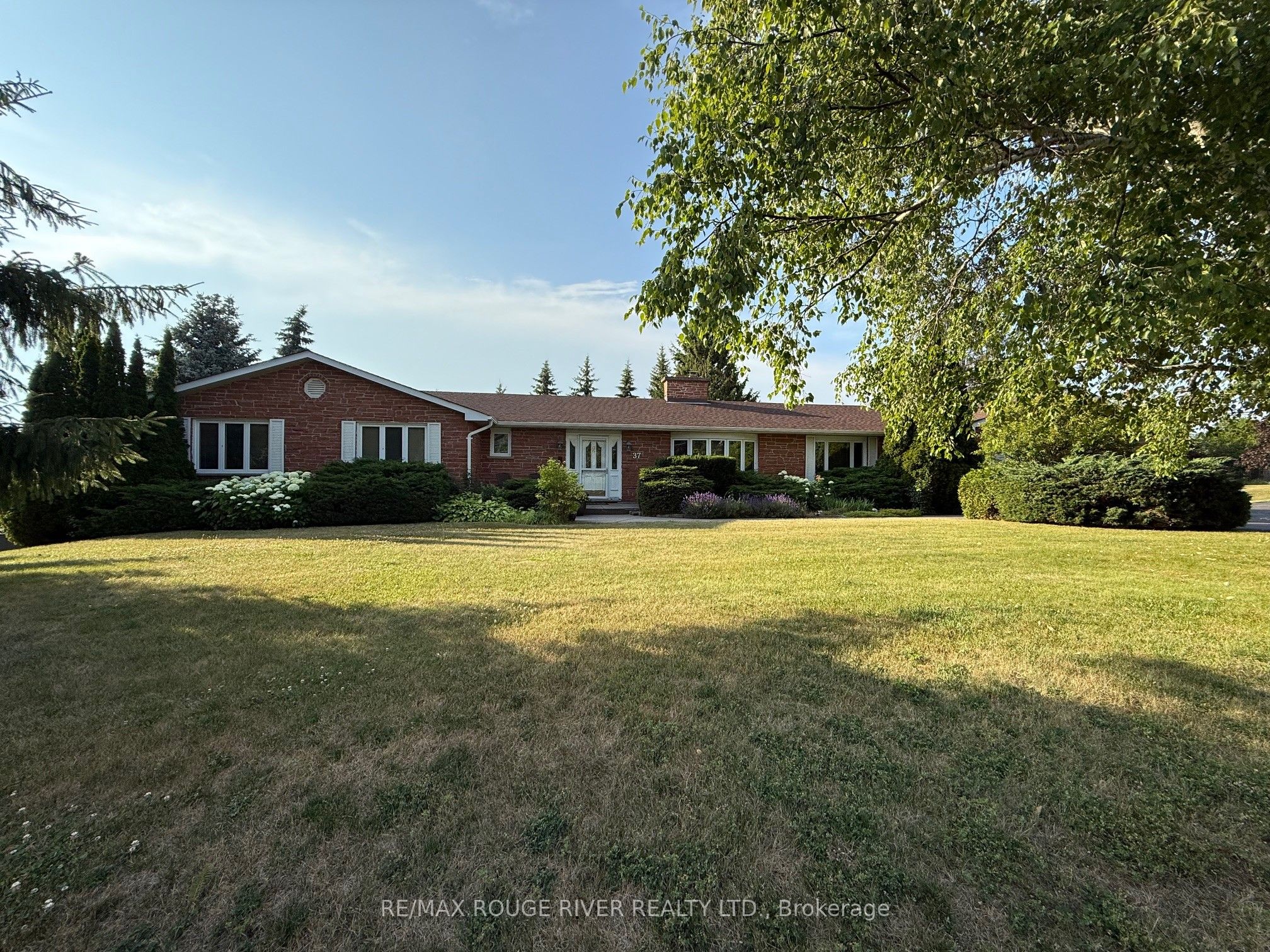 37 STONERIDGE Road