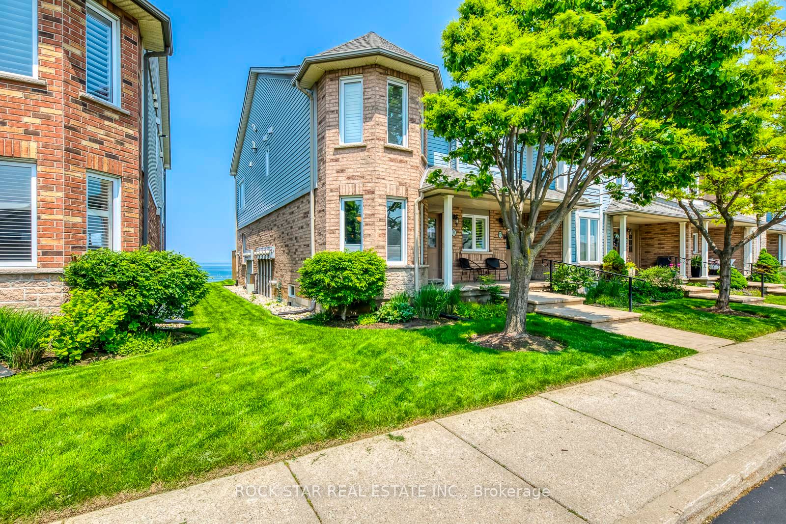 515 North Service Road 31 Property Photo 7