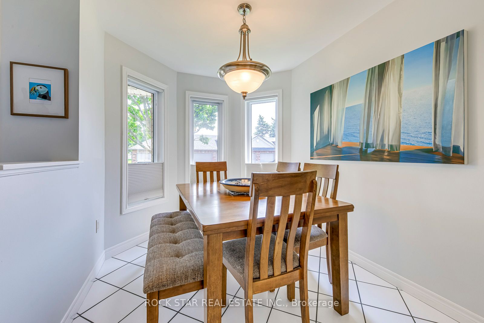 515 North Service Road 31 Property Photo 9