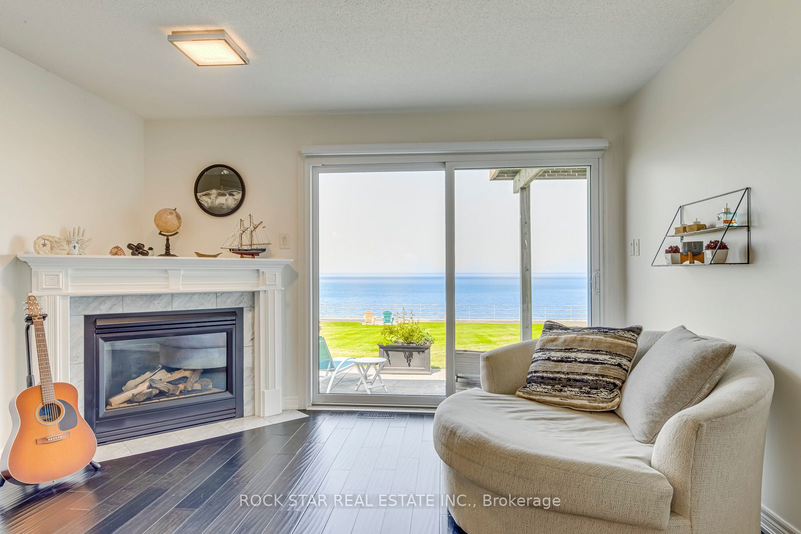 515 North Service Road 31 Property Photo 15