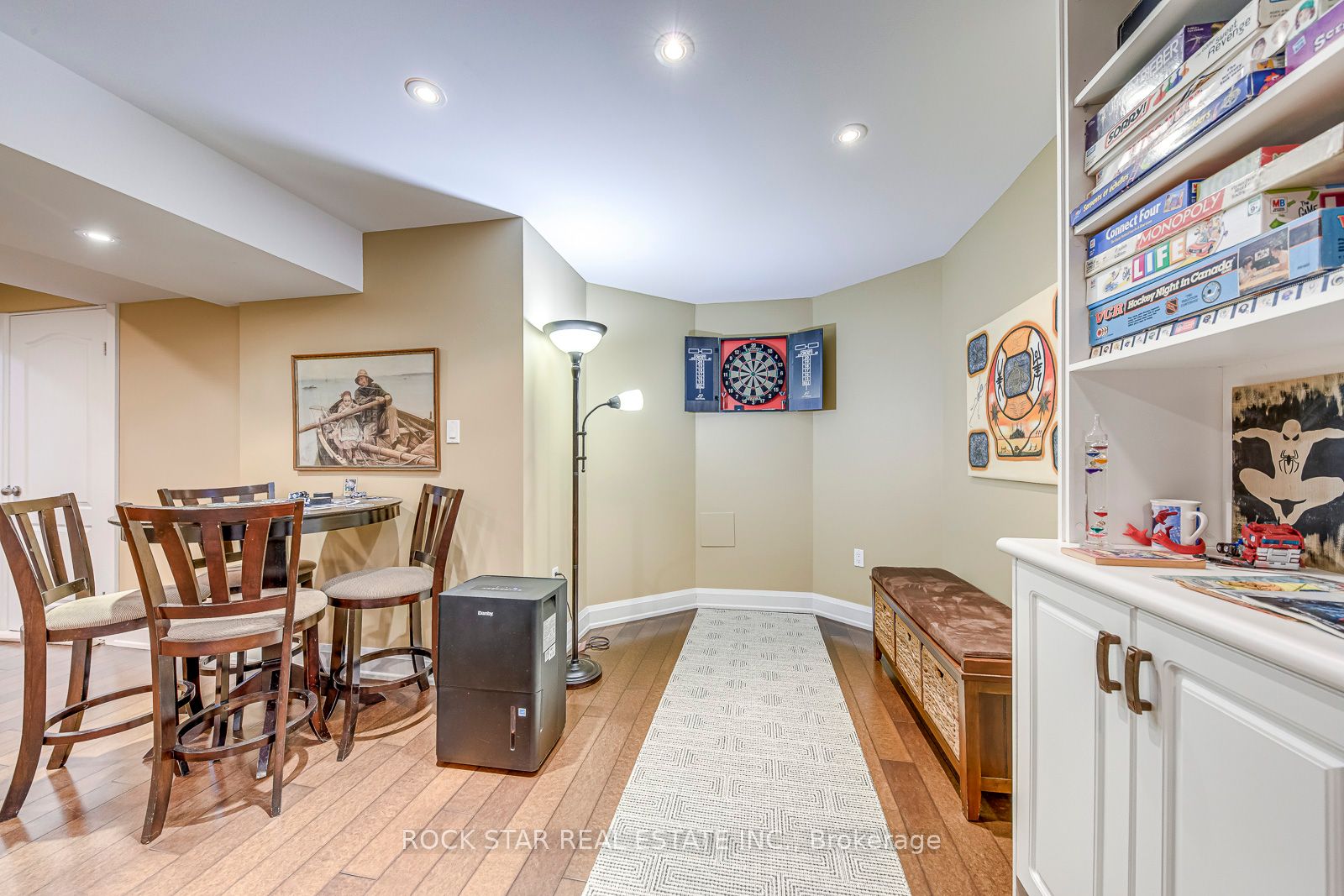 515 North Service Road 31 Property Photo 27