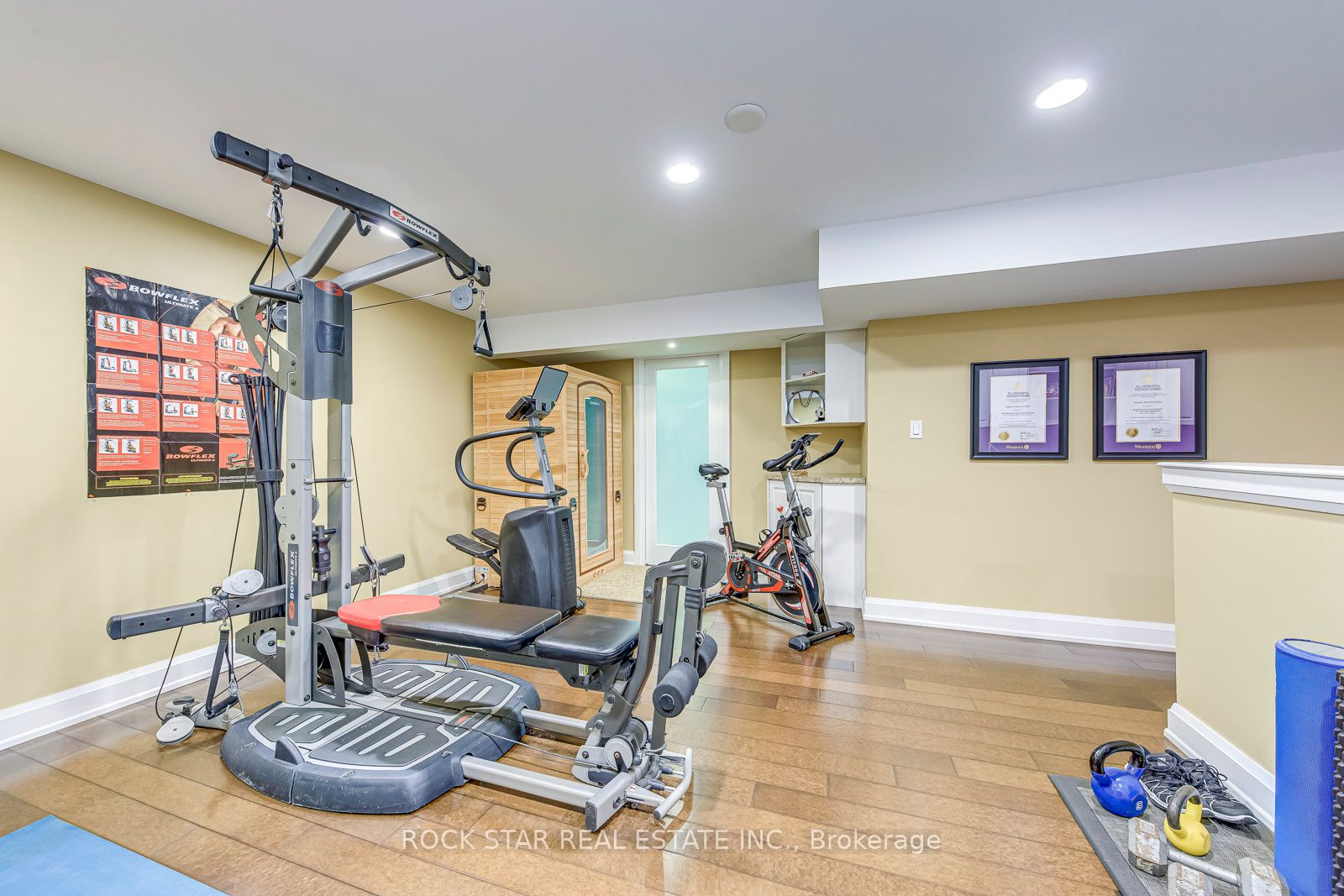 515 North Service Road 31 Property Photo 30