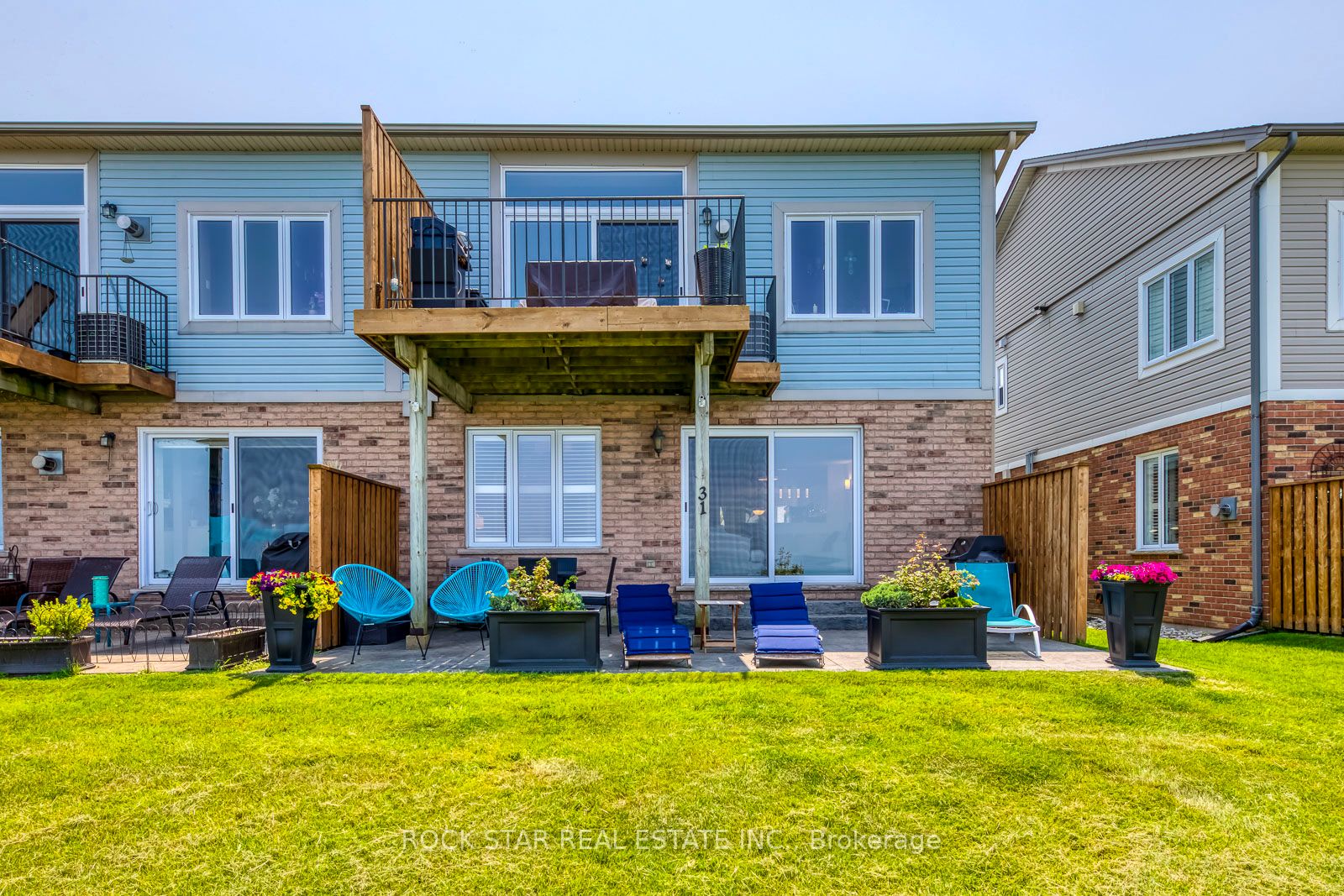 515 North Service Road 31 Property Photo 33