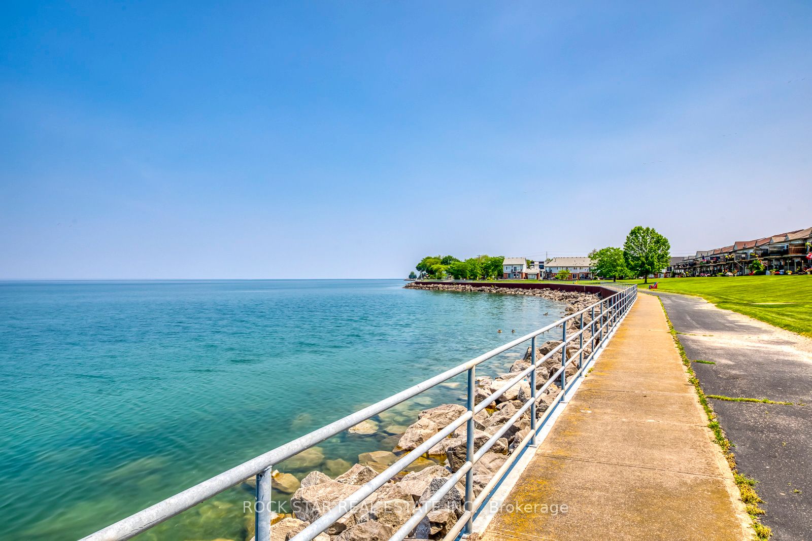 515 North Service Road 31 Property Photo 40