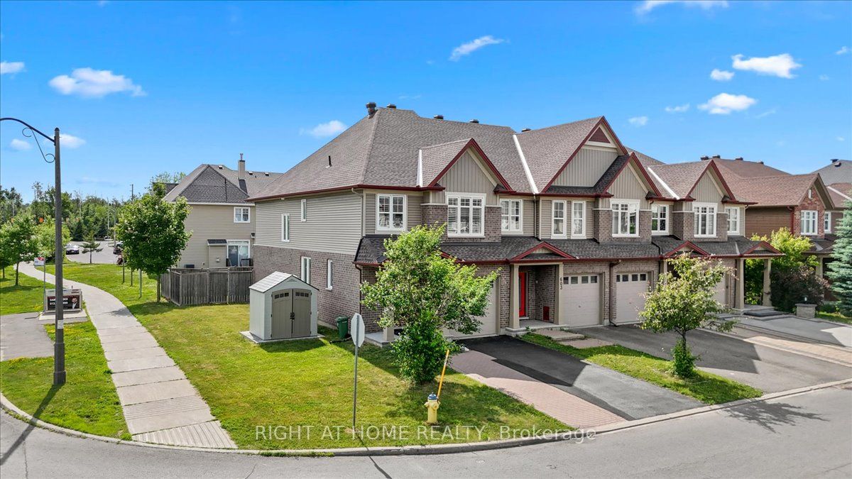 601 Willowmere Way Property Photo 3