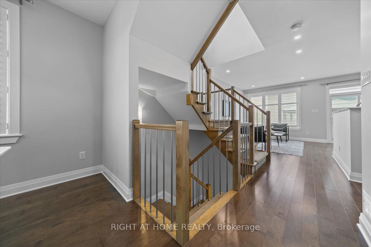 601 Willowmere Way Property Photo 10