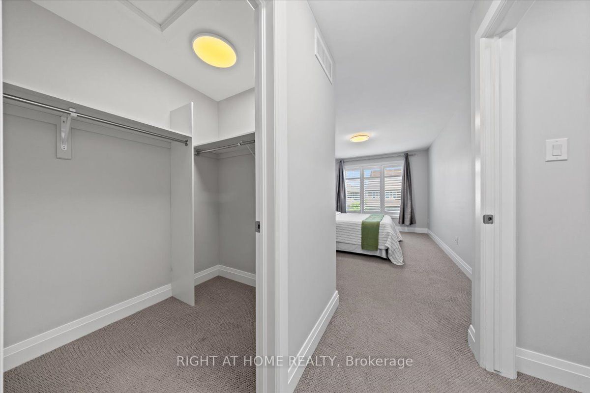 601 Willowmere Way Property Photo 33