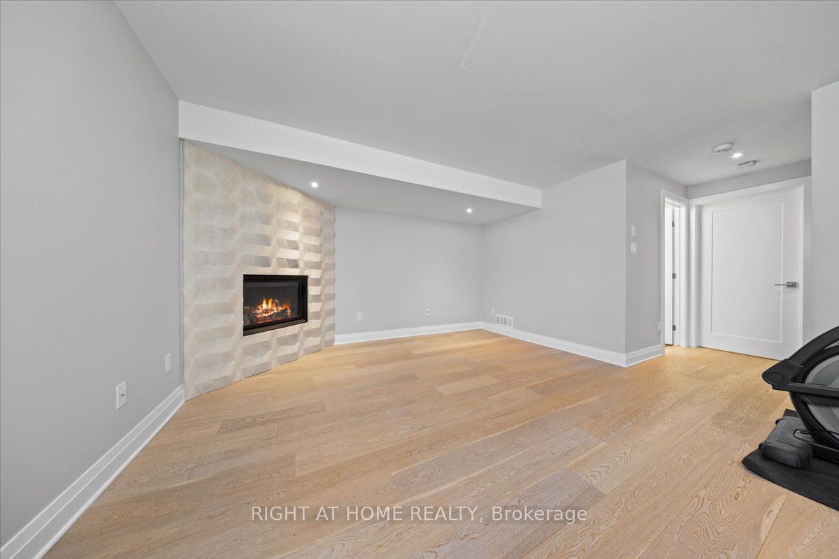 601 Willowmere Way Property Photo 35