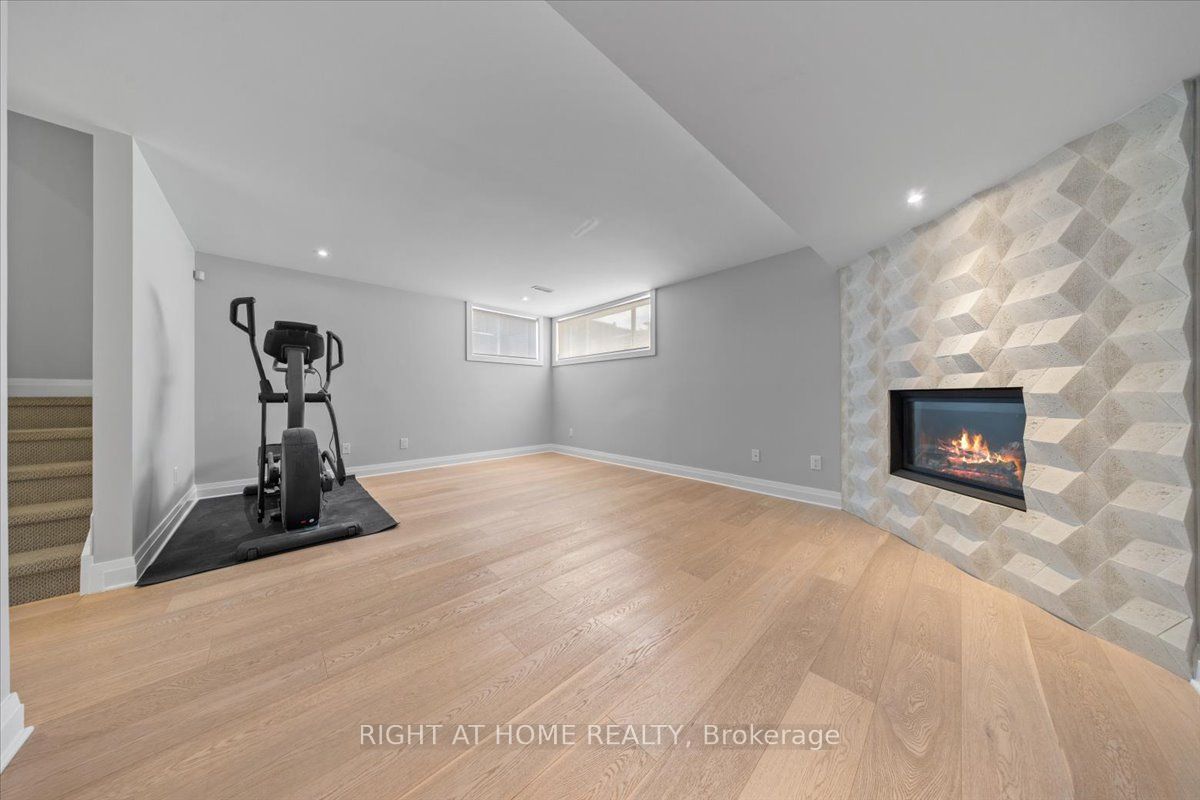 601 Willowmere Way Property Photo 36