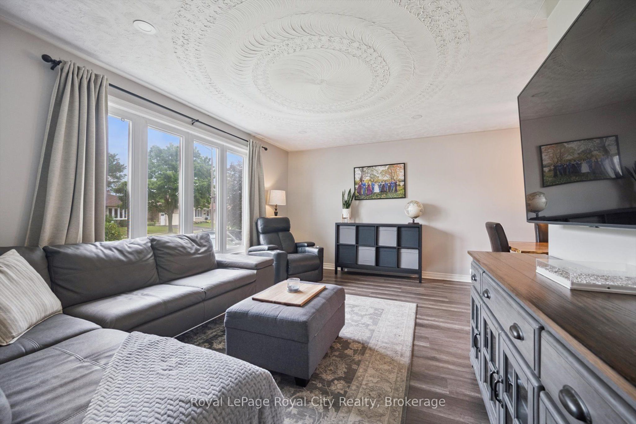 187 The Country Way Property Photo 7