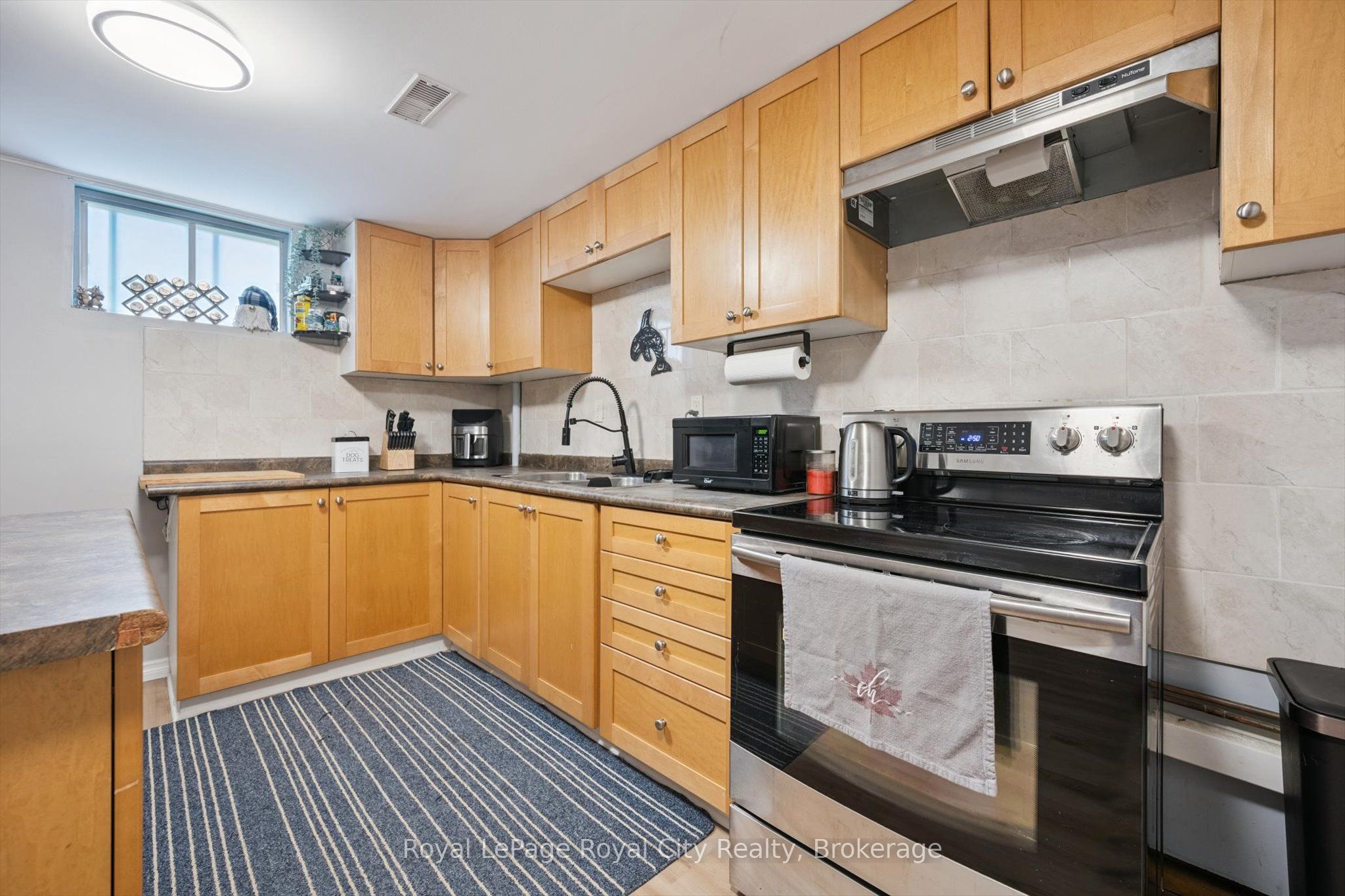 187 The Country Way Property Photo 28