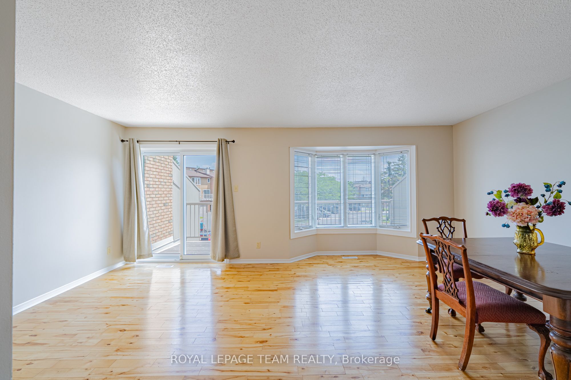 28 Huntview Private Property Photo 10