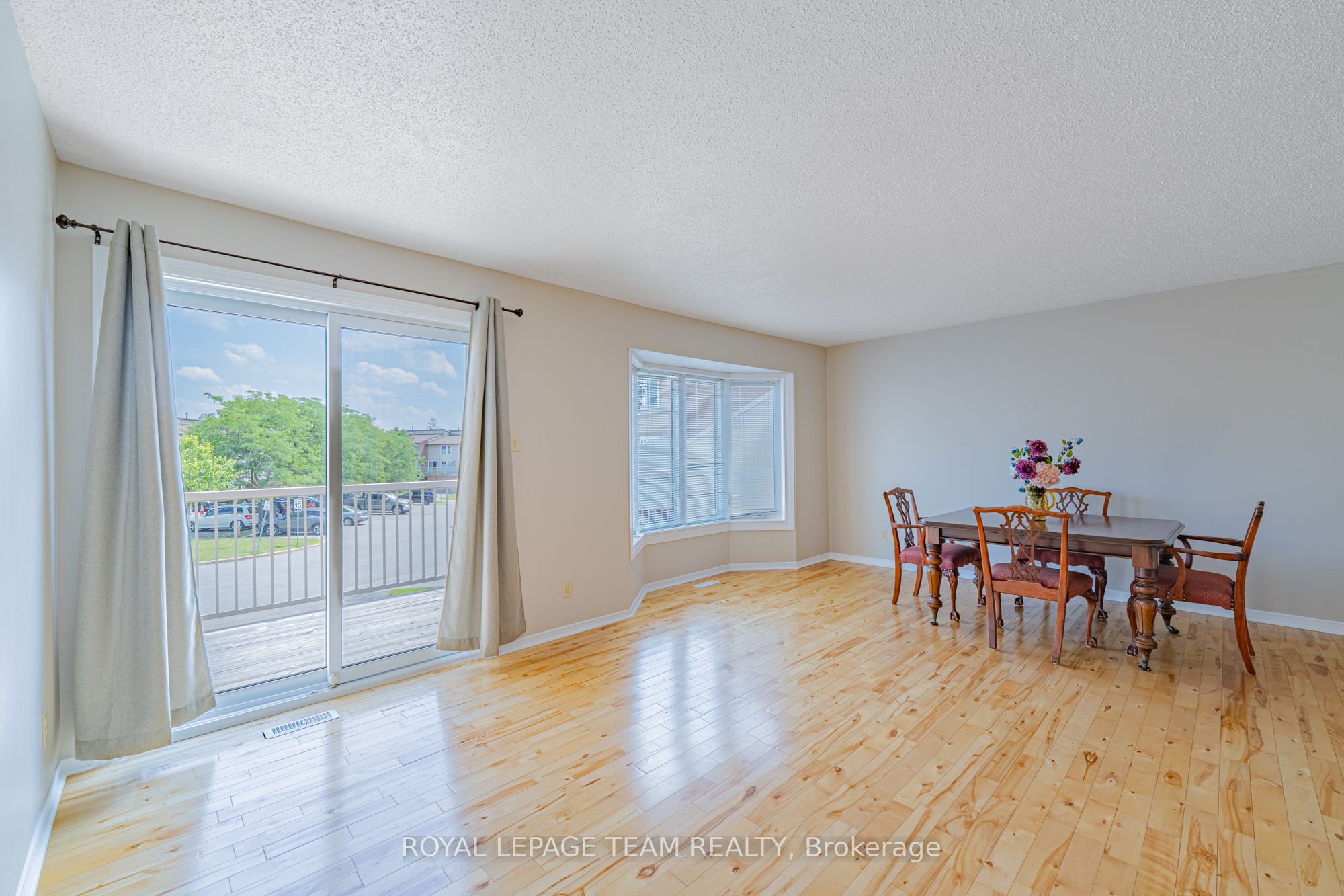 28 Huntview Private Property Photo 12