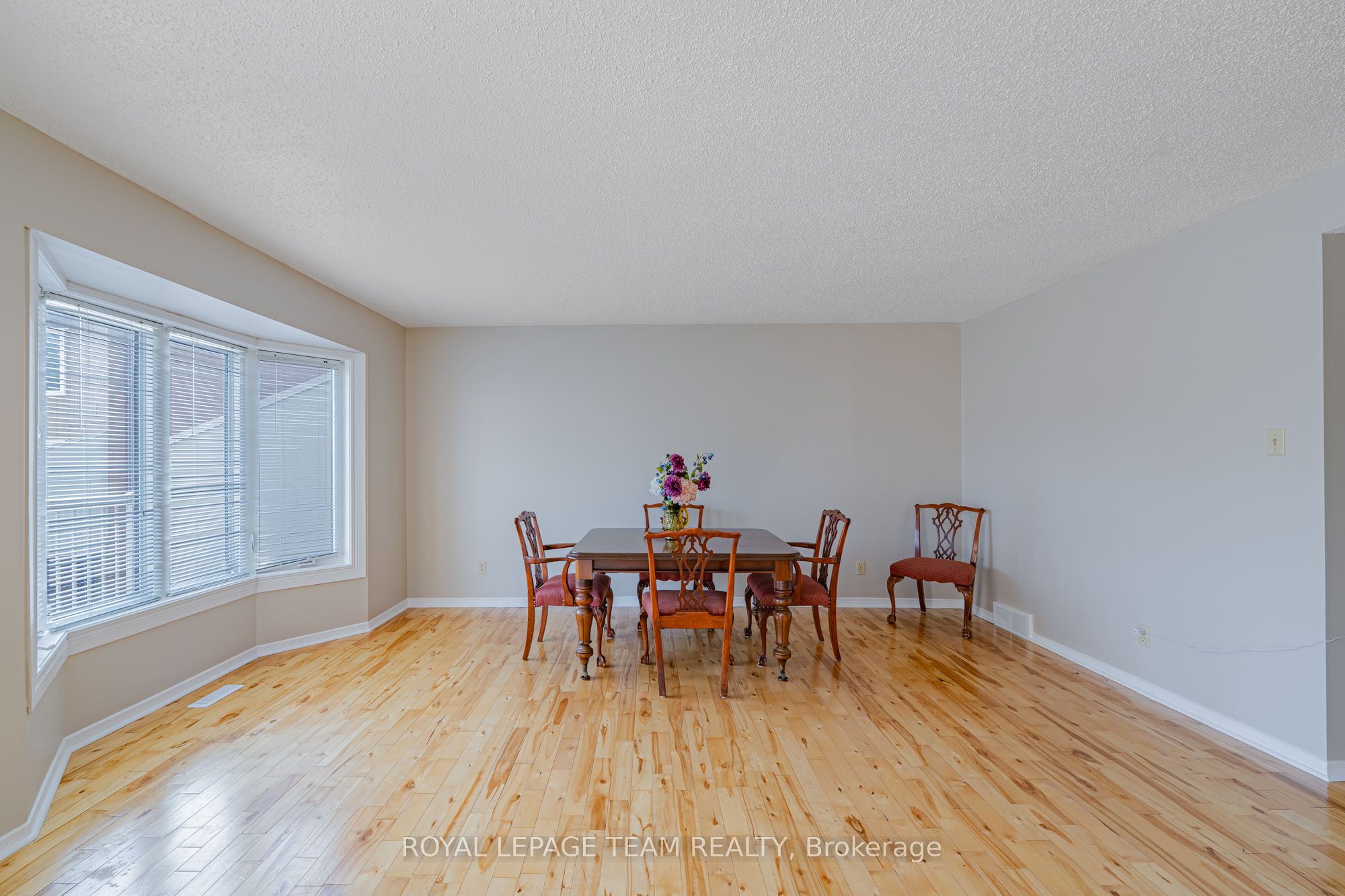 28 Huntview Private Property Photo 13