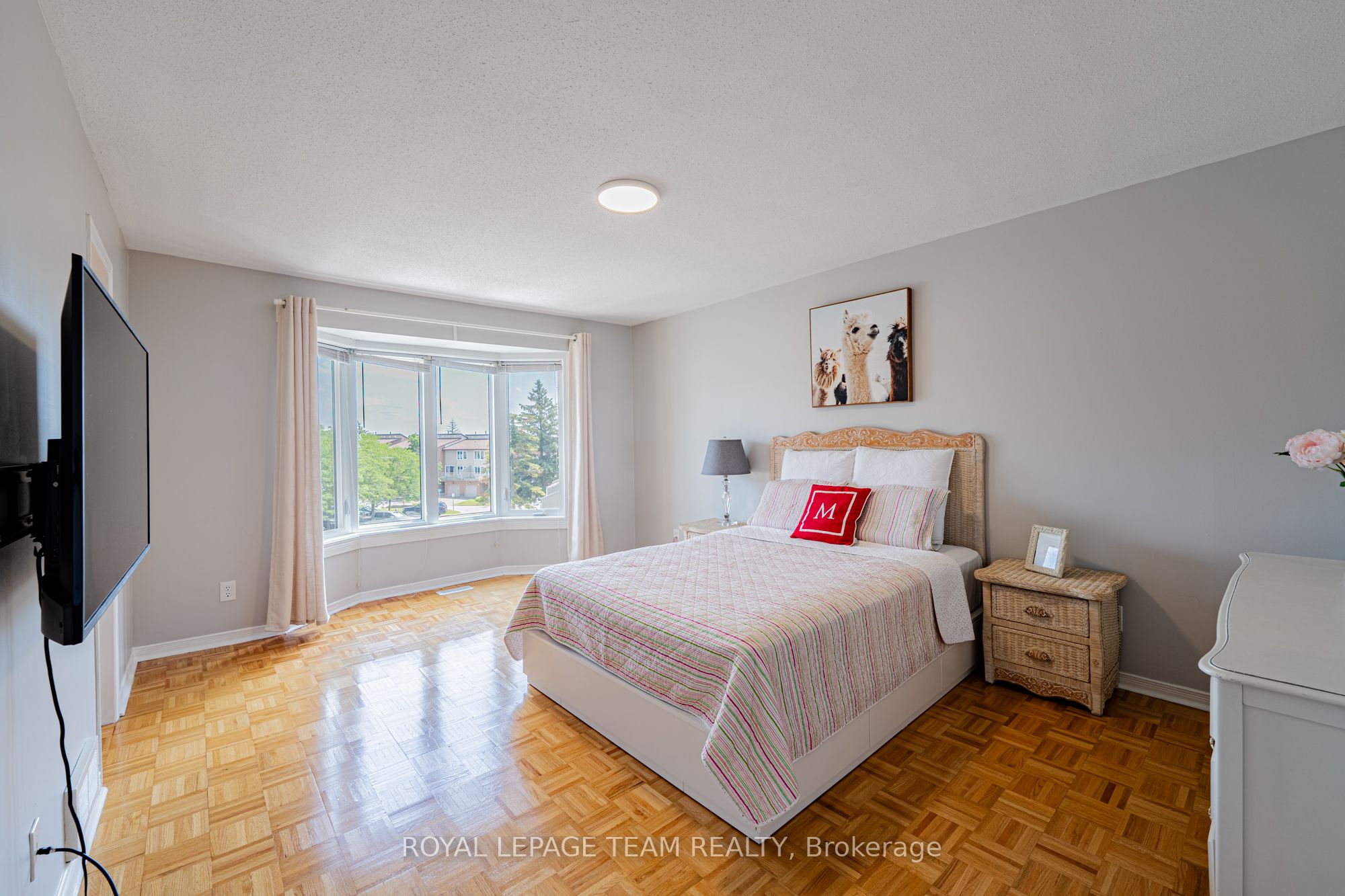 28 Huntview Private Property Photo 29