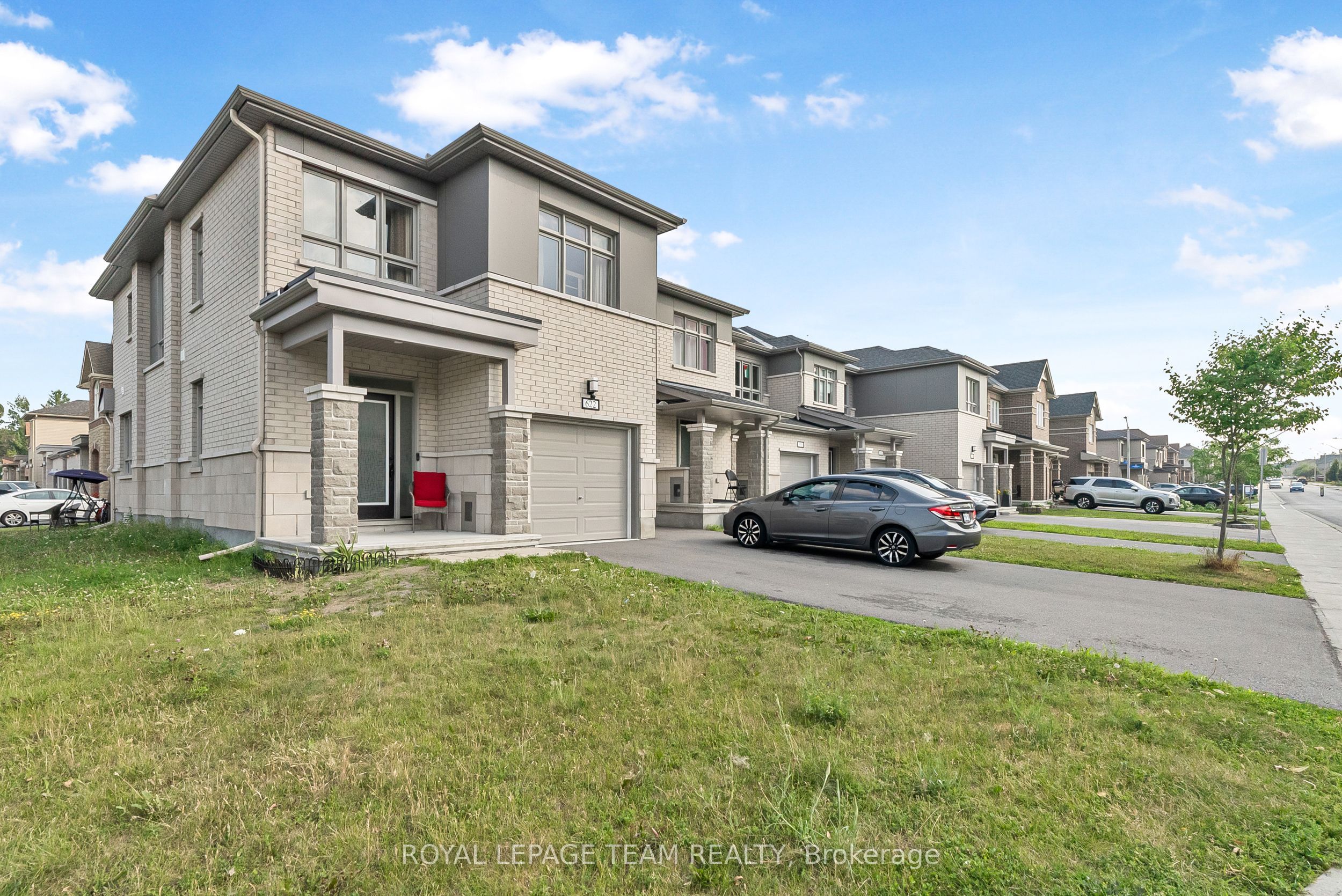 622 Parade Drive Property Photo 1