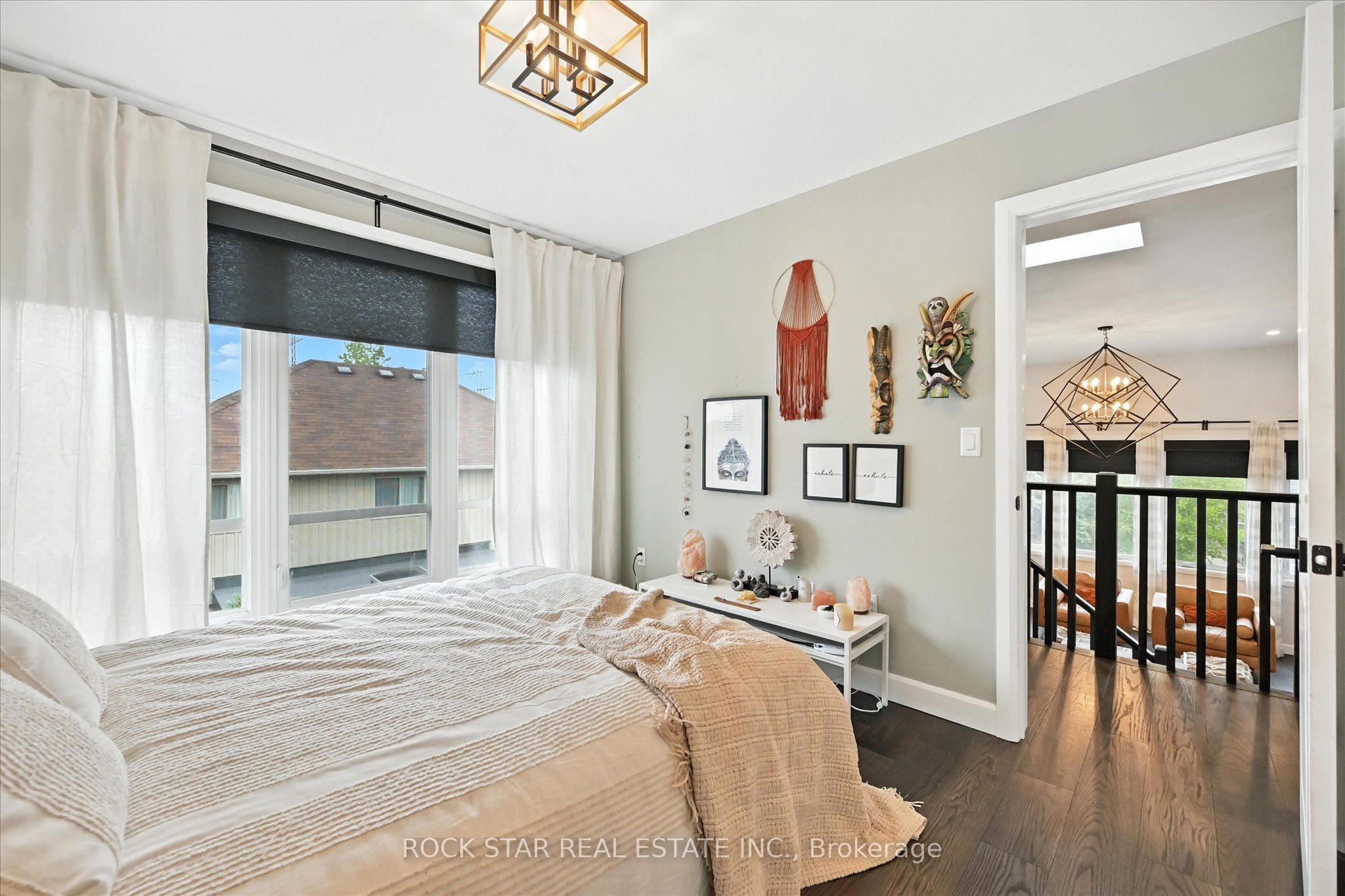 27 Blackburn Lane Property Photo 22