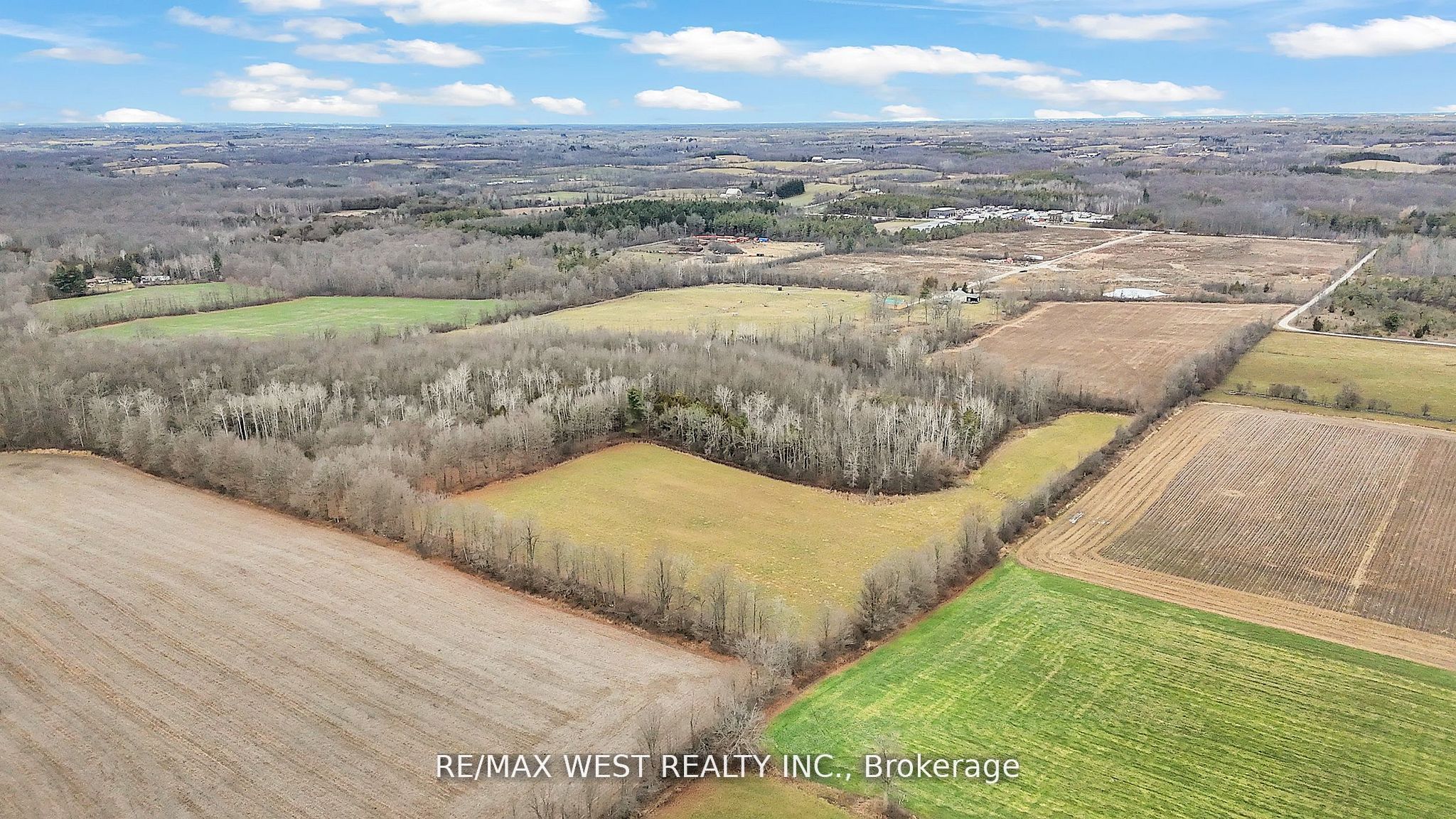 1802 Regional Road Property Photo 11