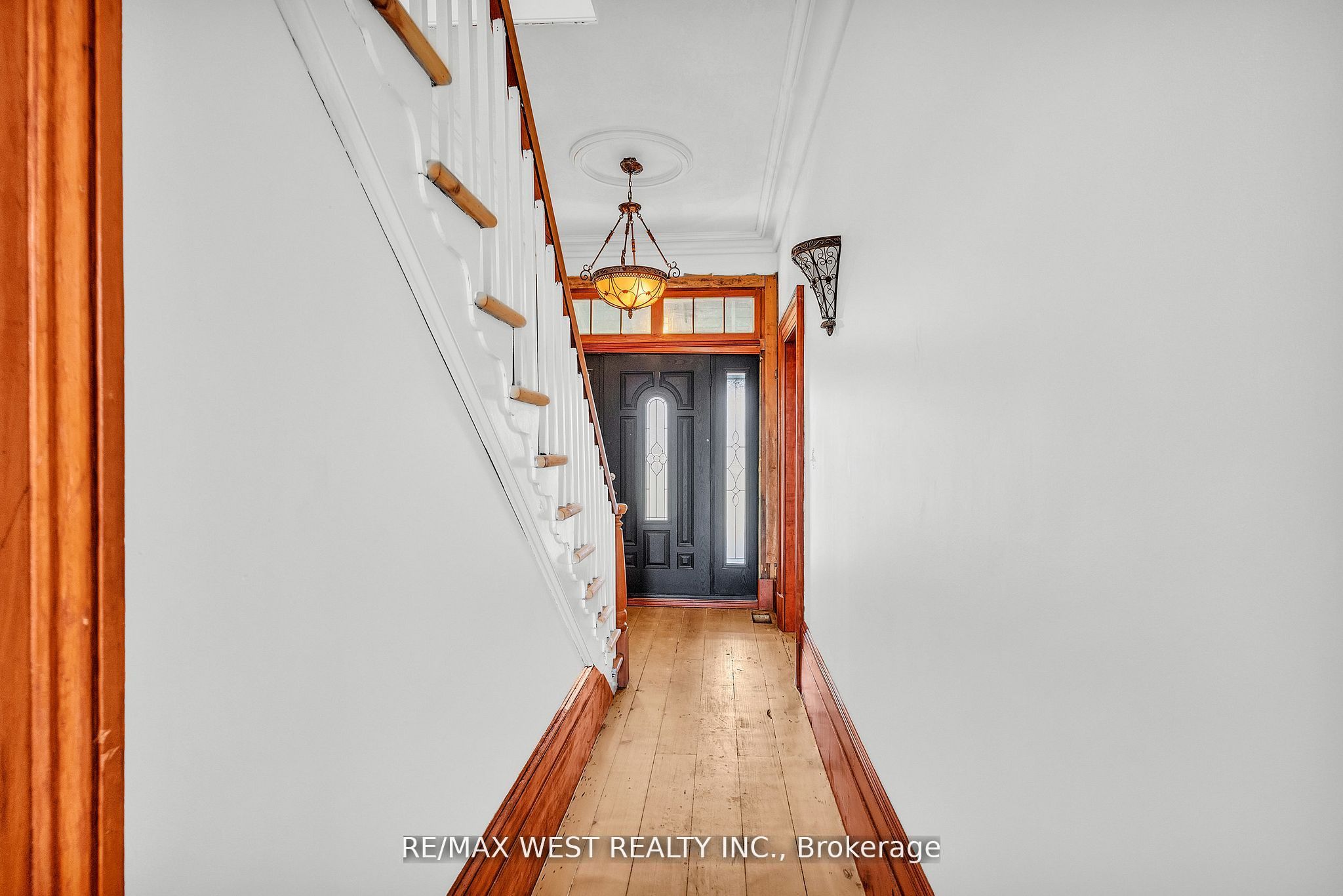 1802 Regional Road Property Photo 21