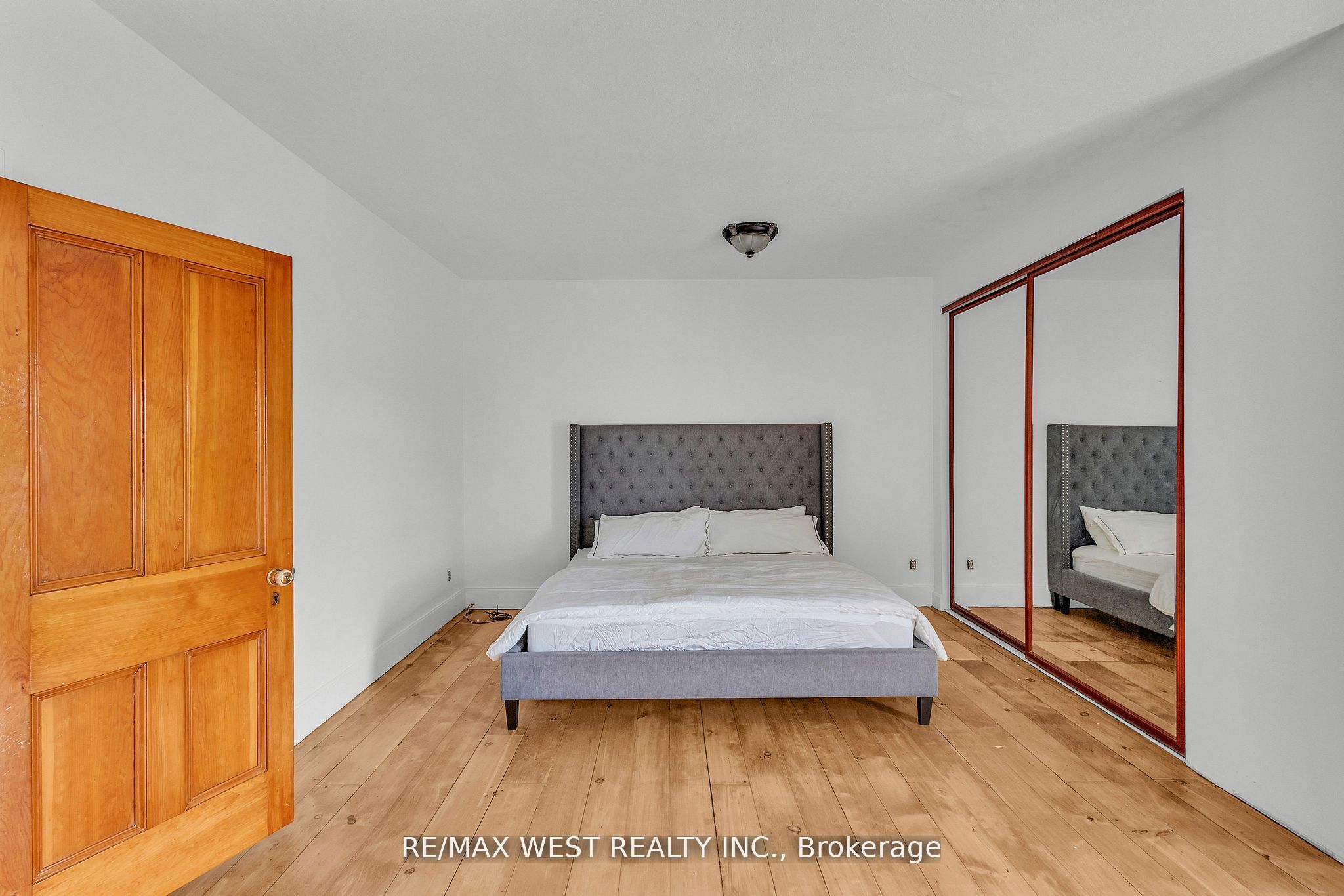 1802 Regional Road Property Photo 37