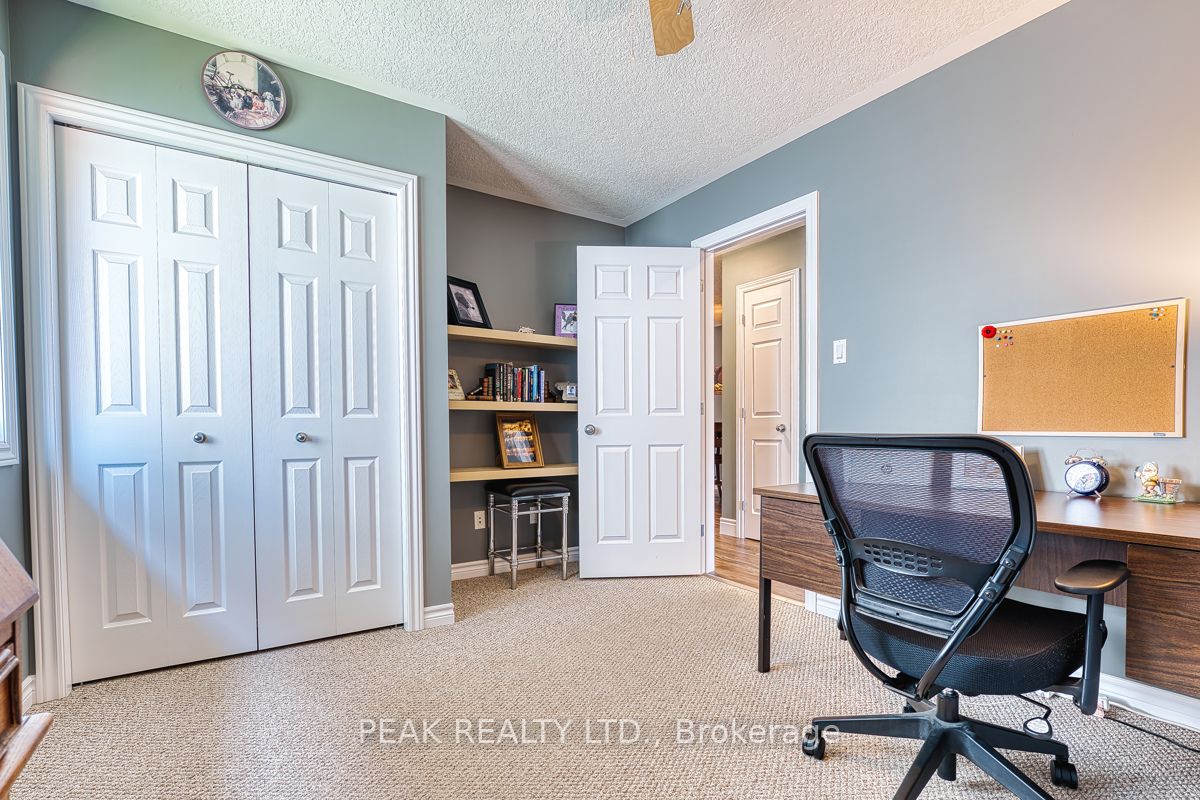 22 College Street Property Photo 18