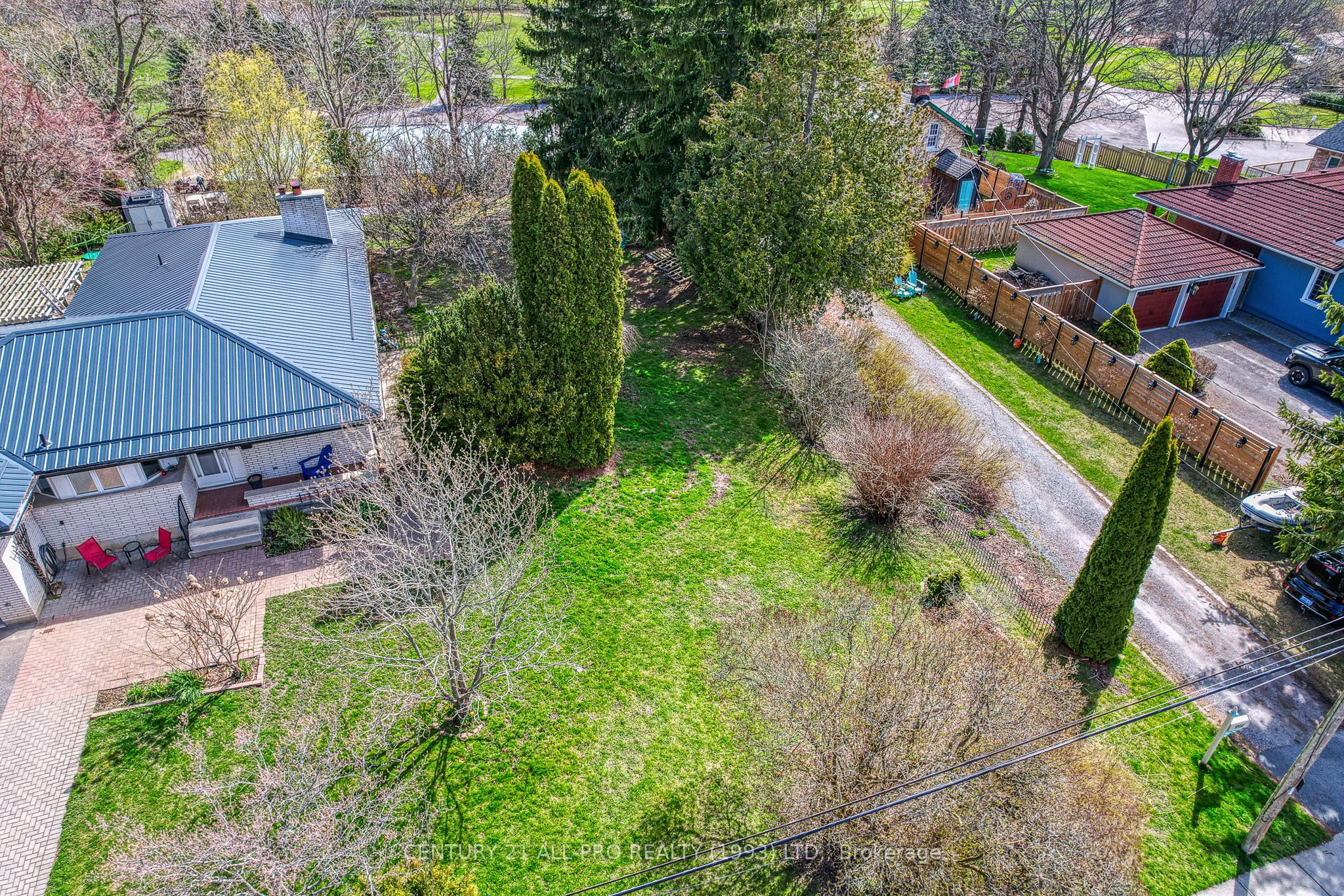 1004 Ontario Street Property Photo 10