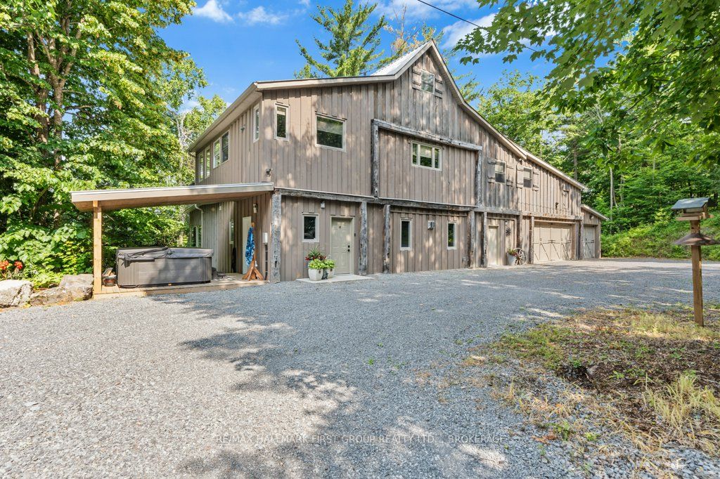 1023 Pepper Lane Property Photo 1