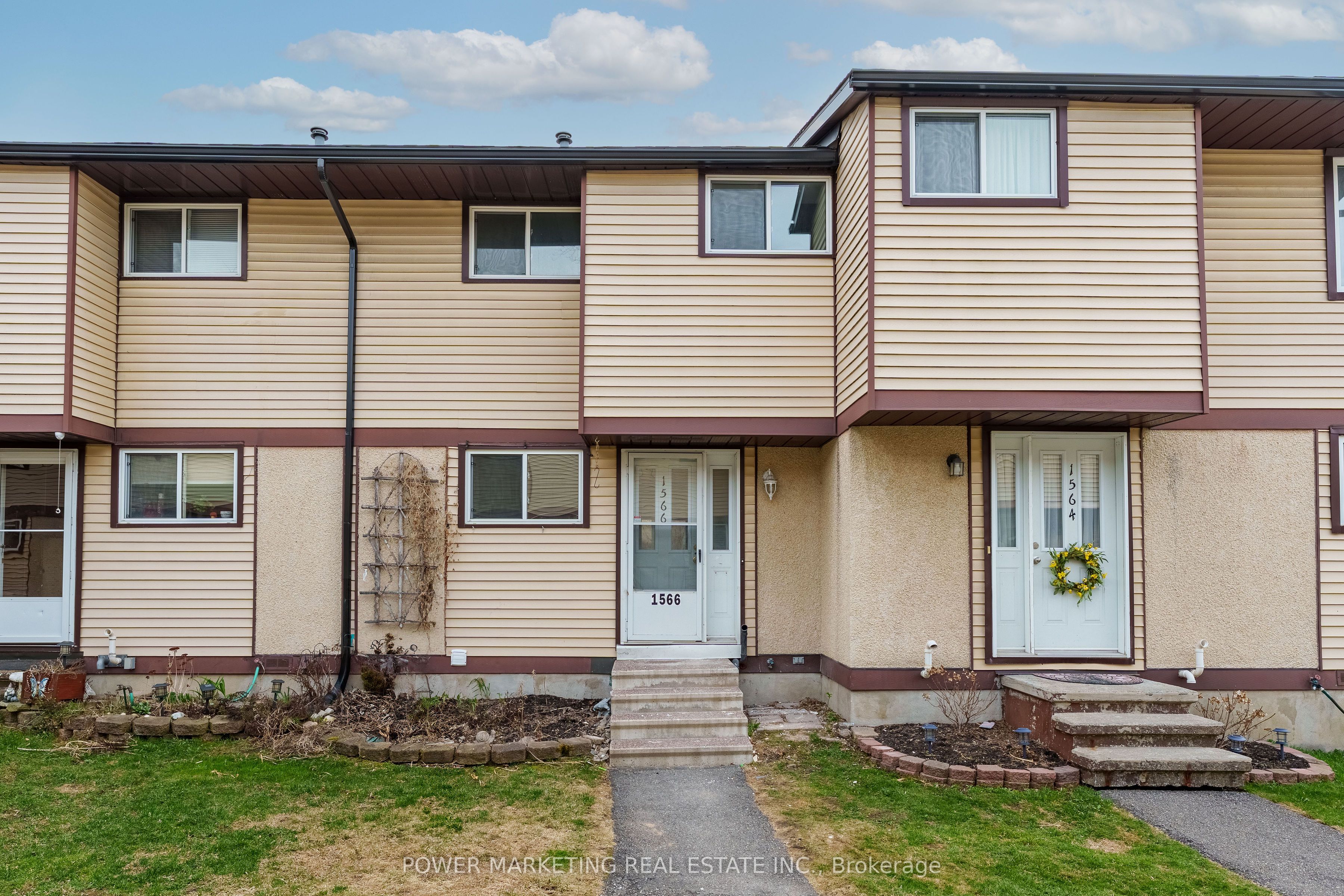 1566 Feather Ln Property Photo 1