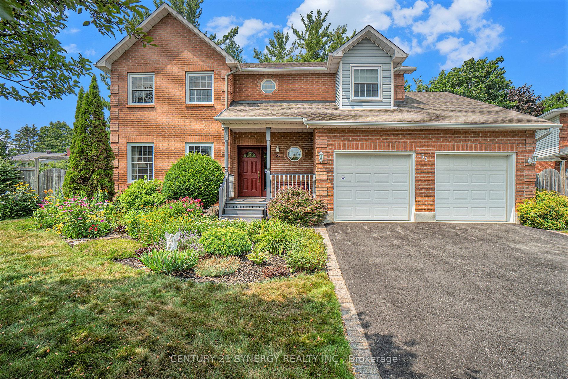 31 Burgess St Property Photo 1