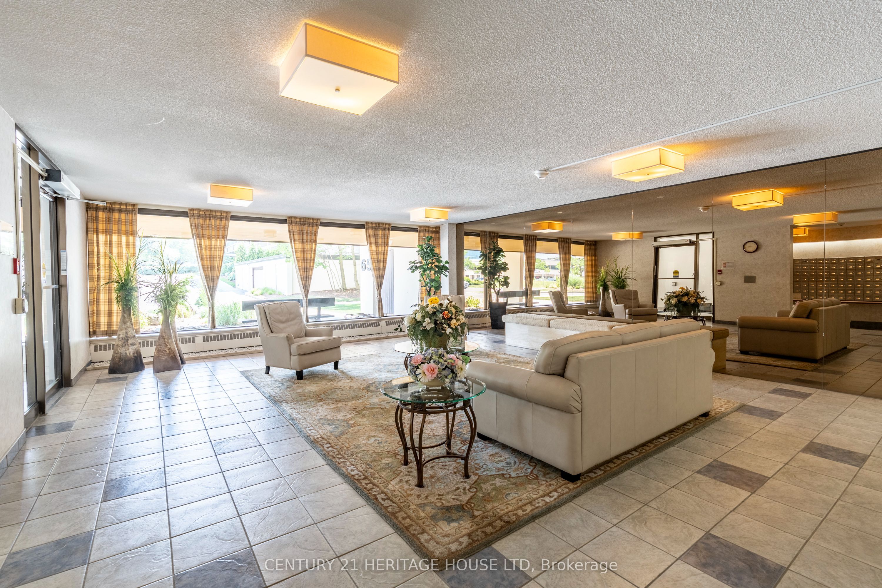 65 Westmount Road N 110 Property Photo 4