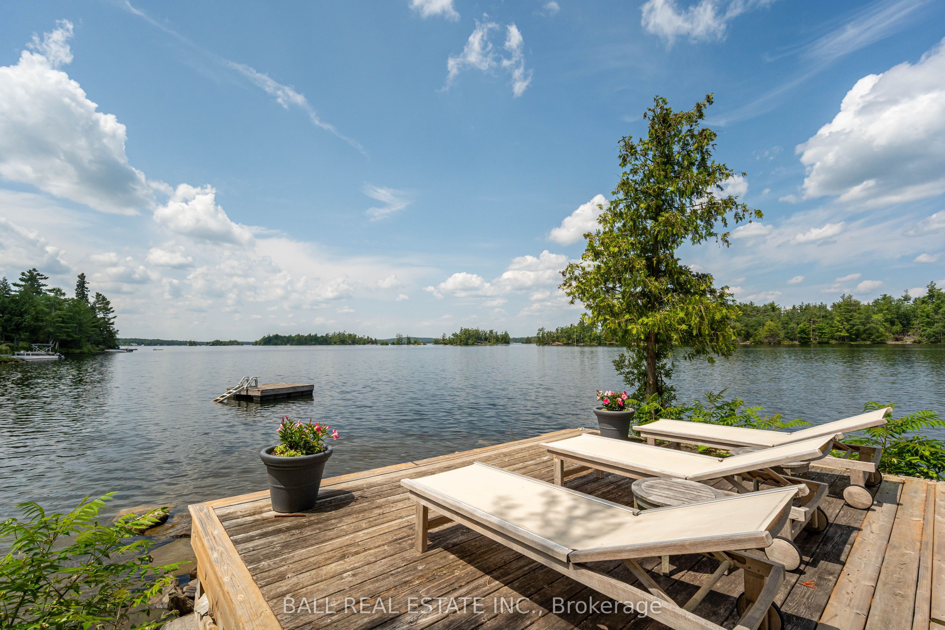 2429 Julia Shore Road W