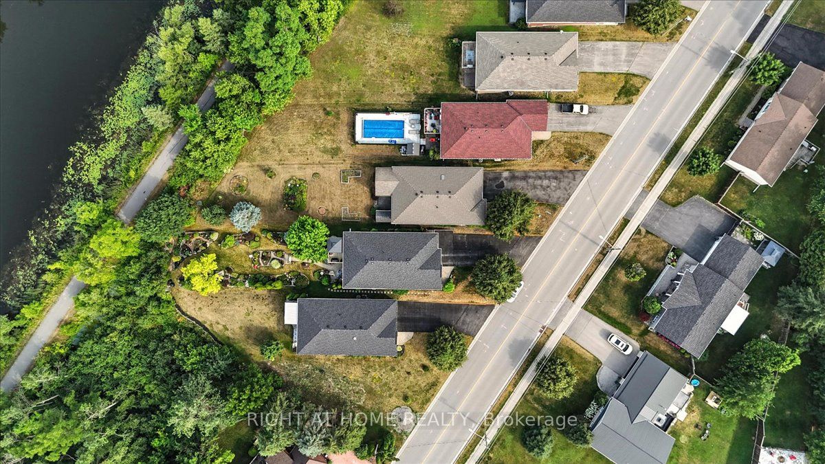 47 Logie Street Property Photo 33