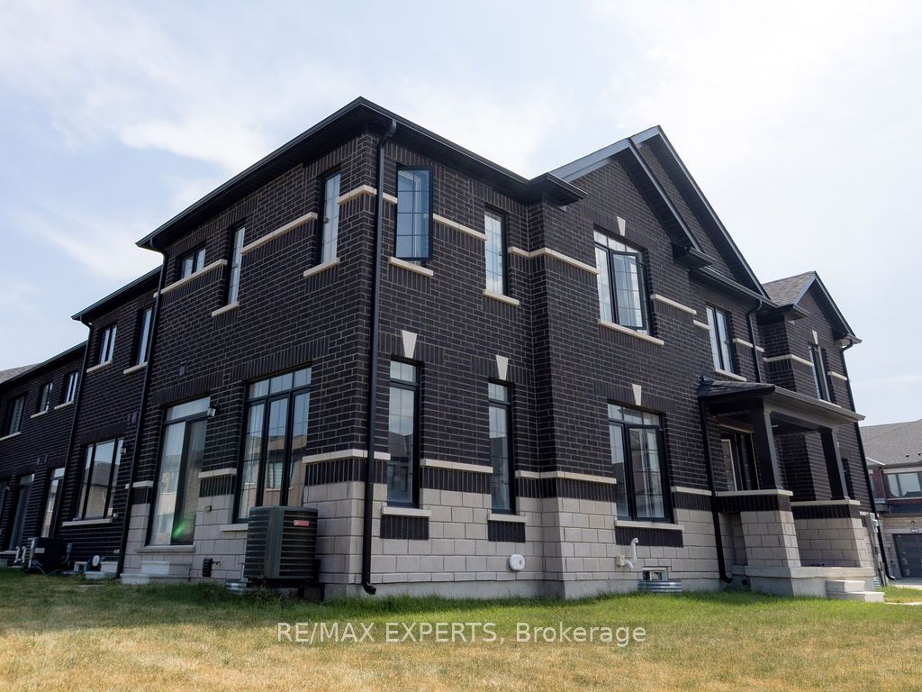 2 Keenan Dr Property Photo 1