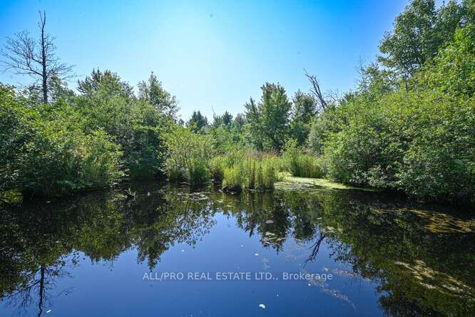 340 Armstrong Rd Property Photo 13