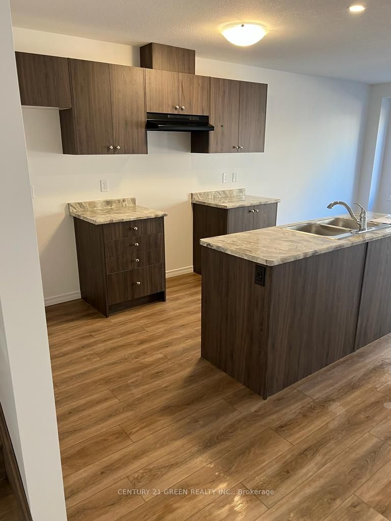 5 West Mill Street Property Photo 5