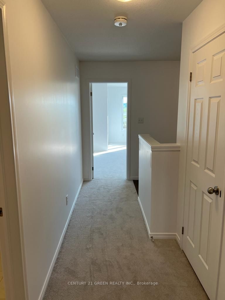 5 West Mill Street Property Photo 12