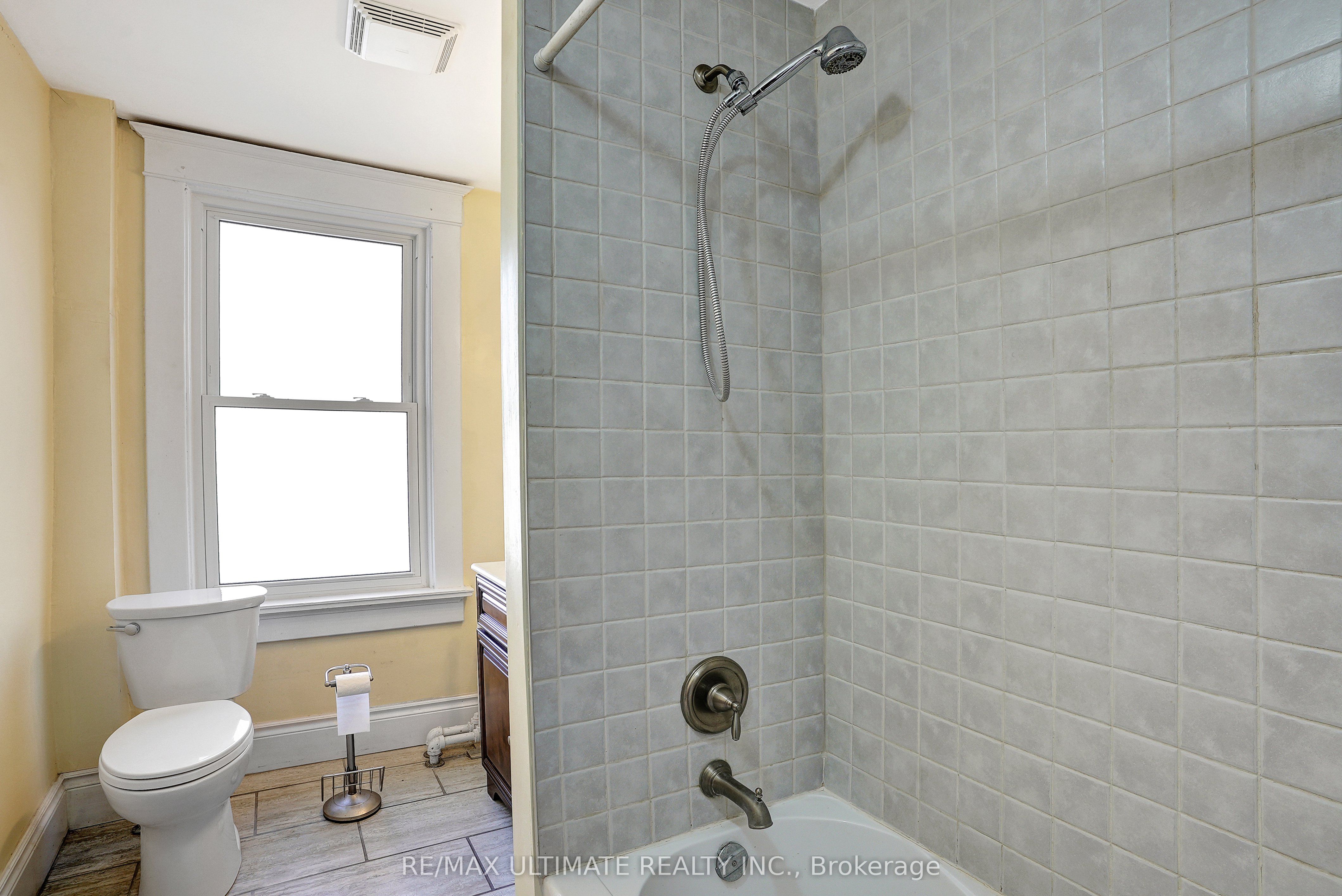 67 Moore Avenue 2 Property Photo 15