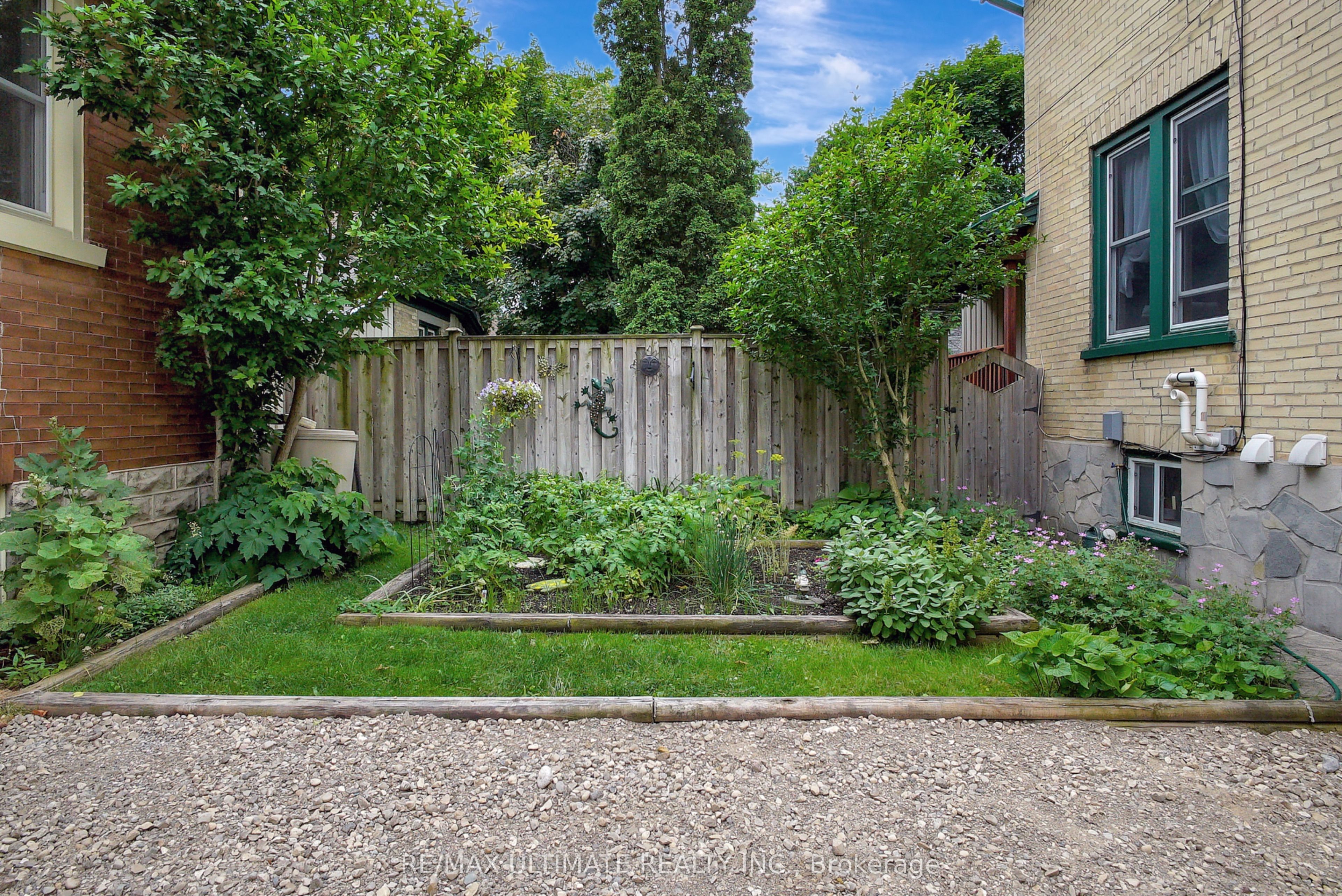 67 Moore Avenue 2 Property Photo 22