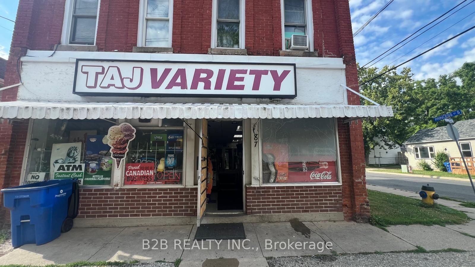 187 King St E Property Photo 1
