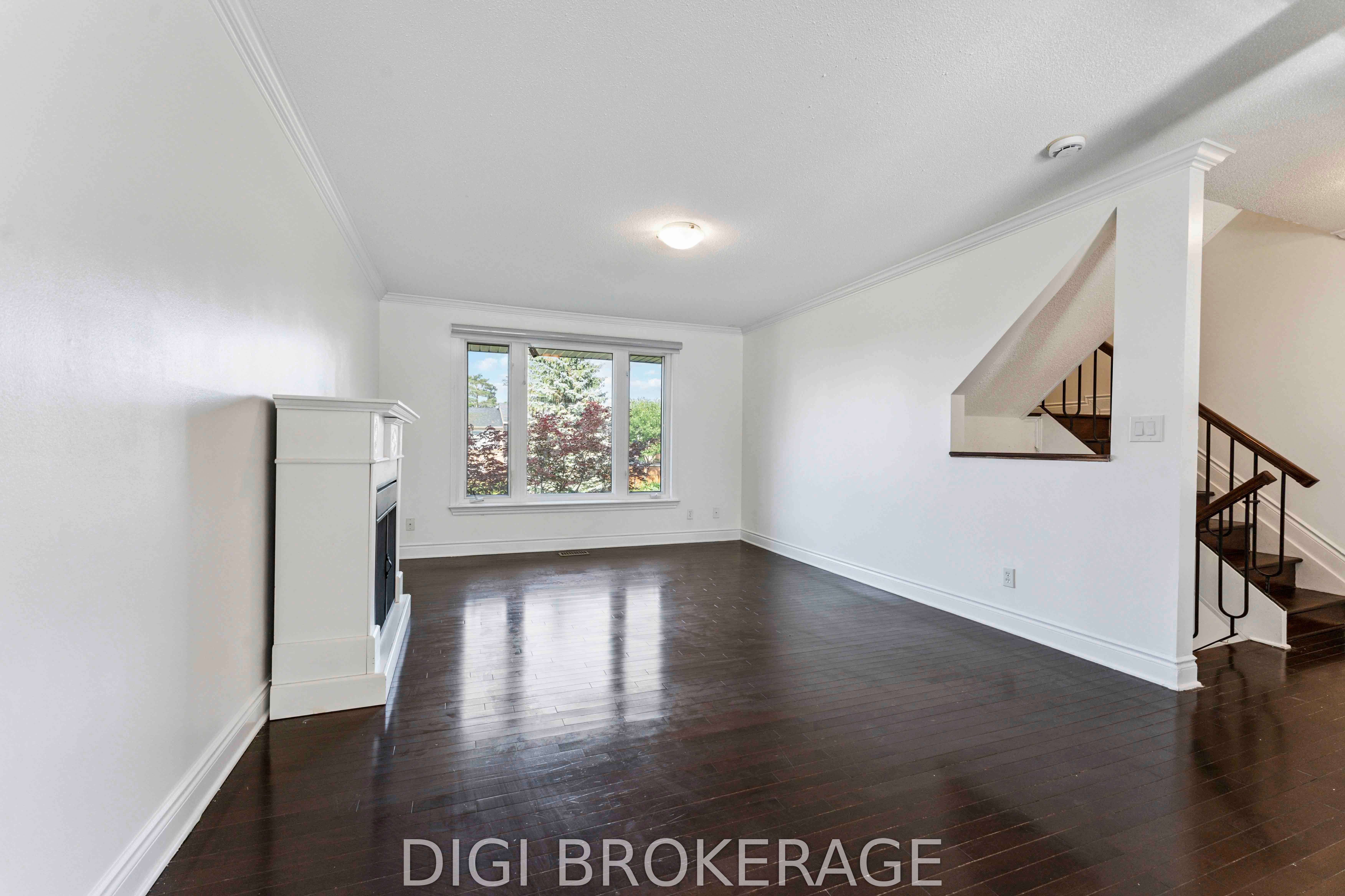 202 Monterey Drive Property Photo 4