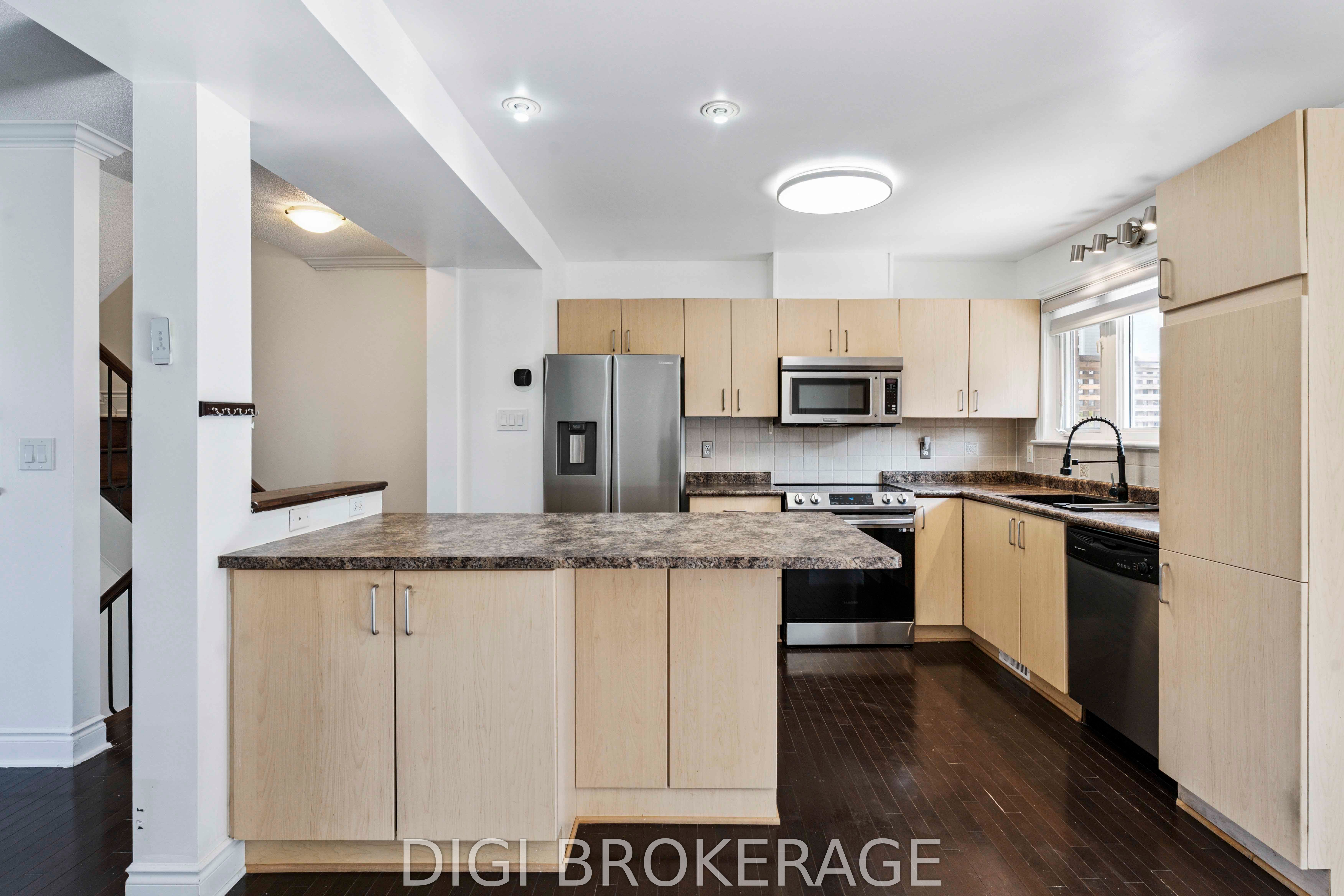 202 Monterey Drive Property Photo 11