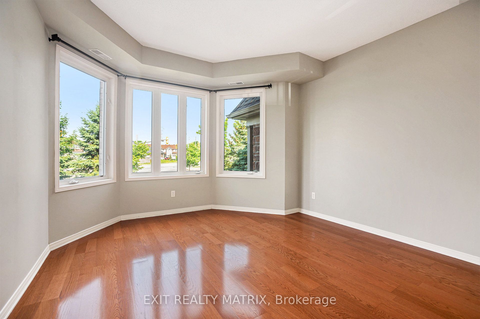 2086 Valin Street 4 Property Photo 7