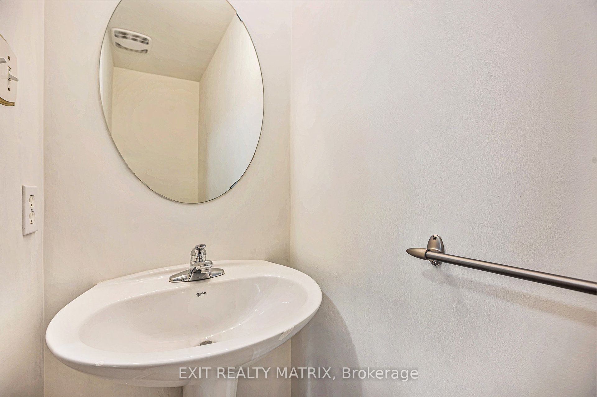 2086 Valin Street 4 Property Photo 8